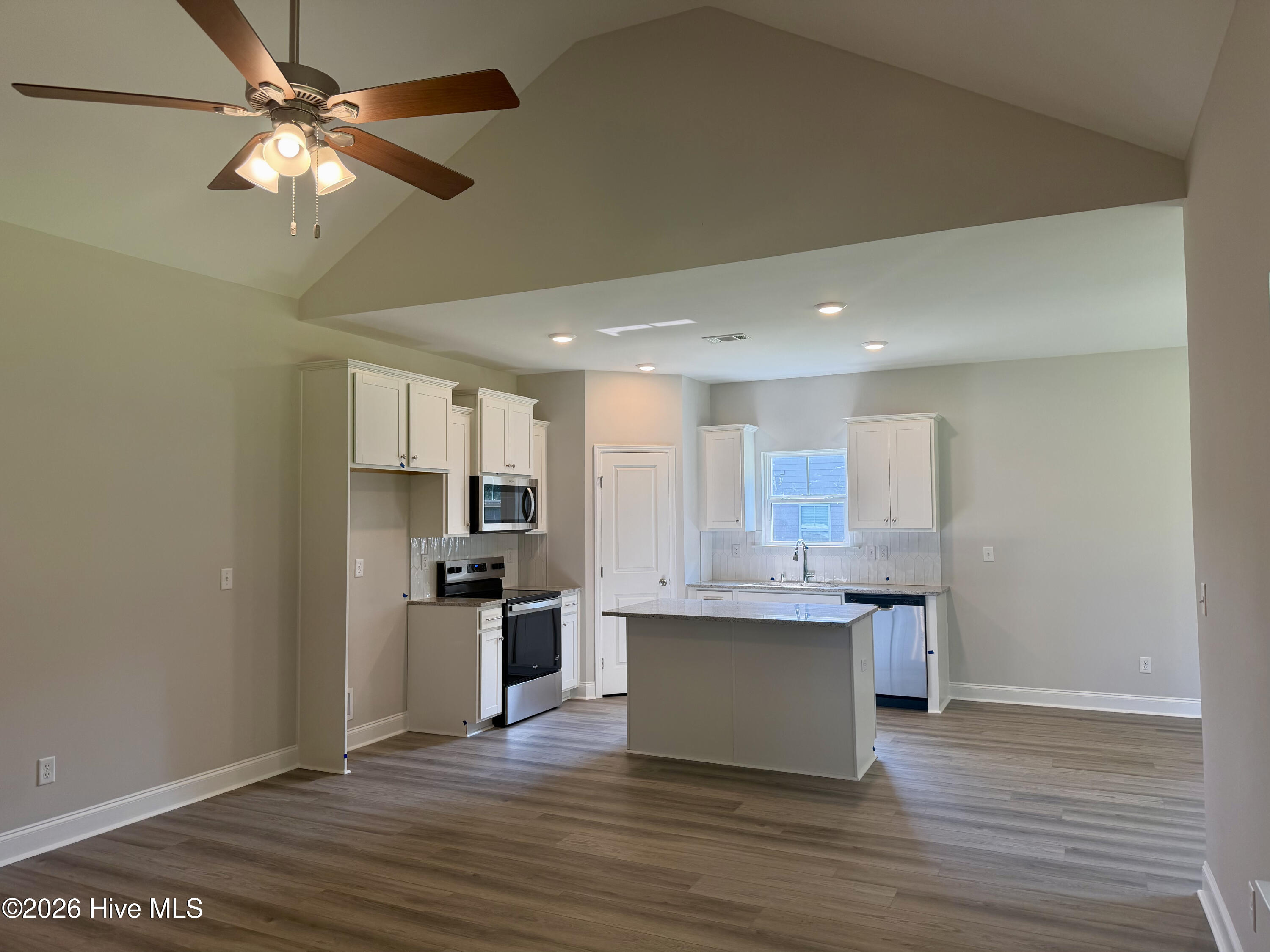 1323 Elias Station Property Photo 7
