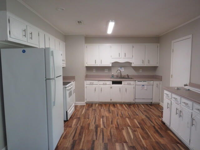 2217 Glynn Arven Court Property Photo 7