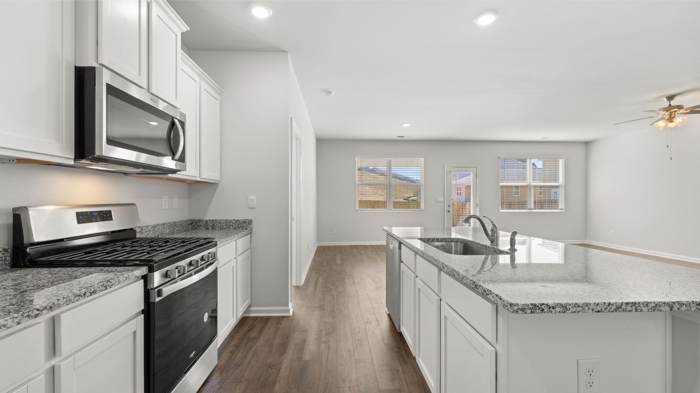 4653 Crimson Pass Property Photo 3