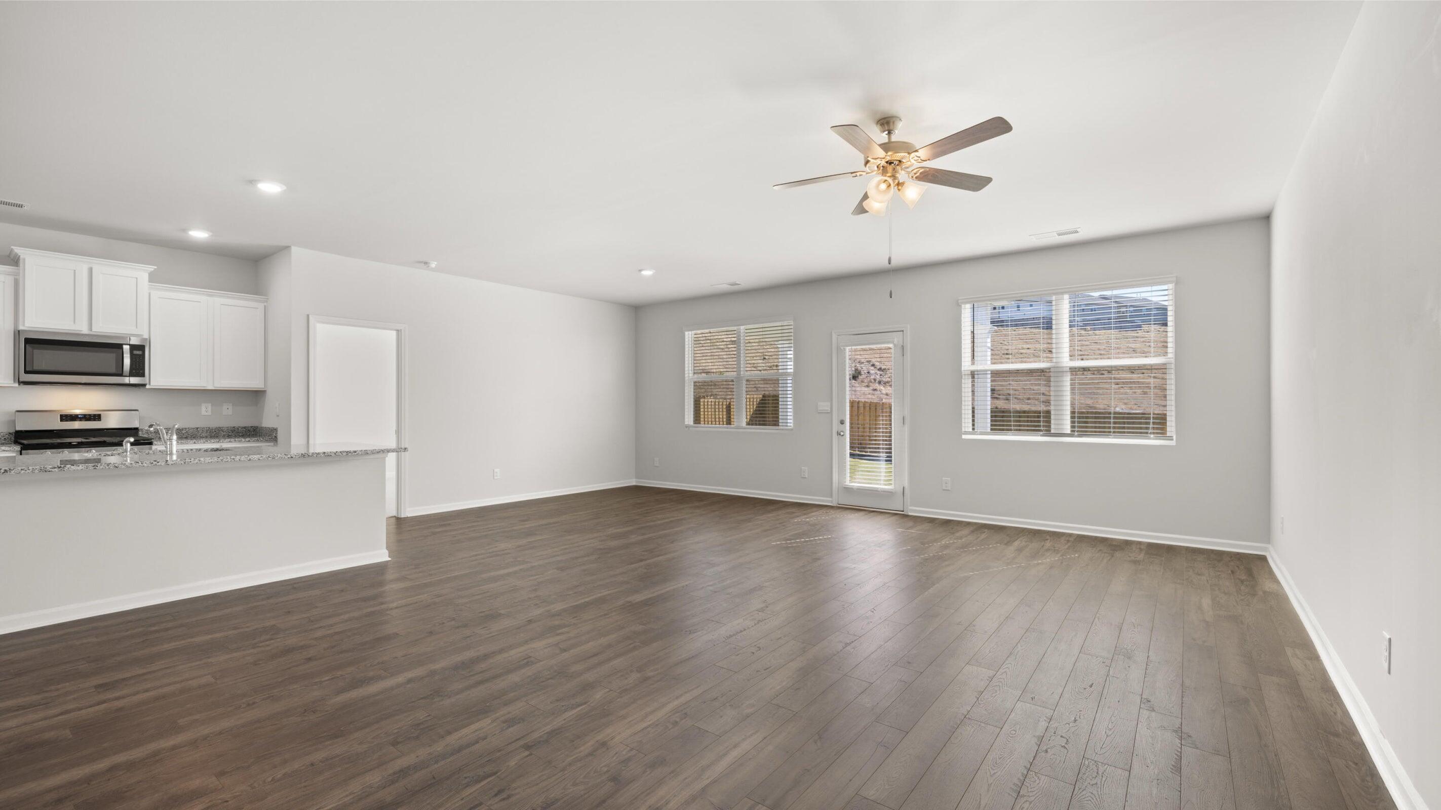 4653 Crimson Pass Property Photo 5