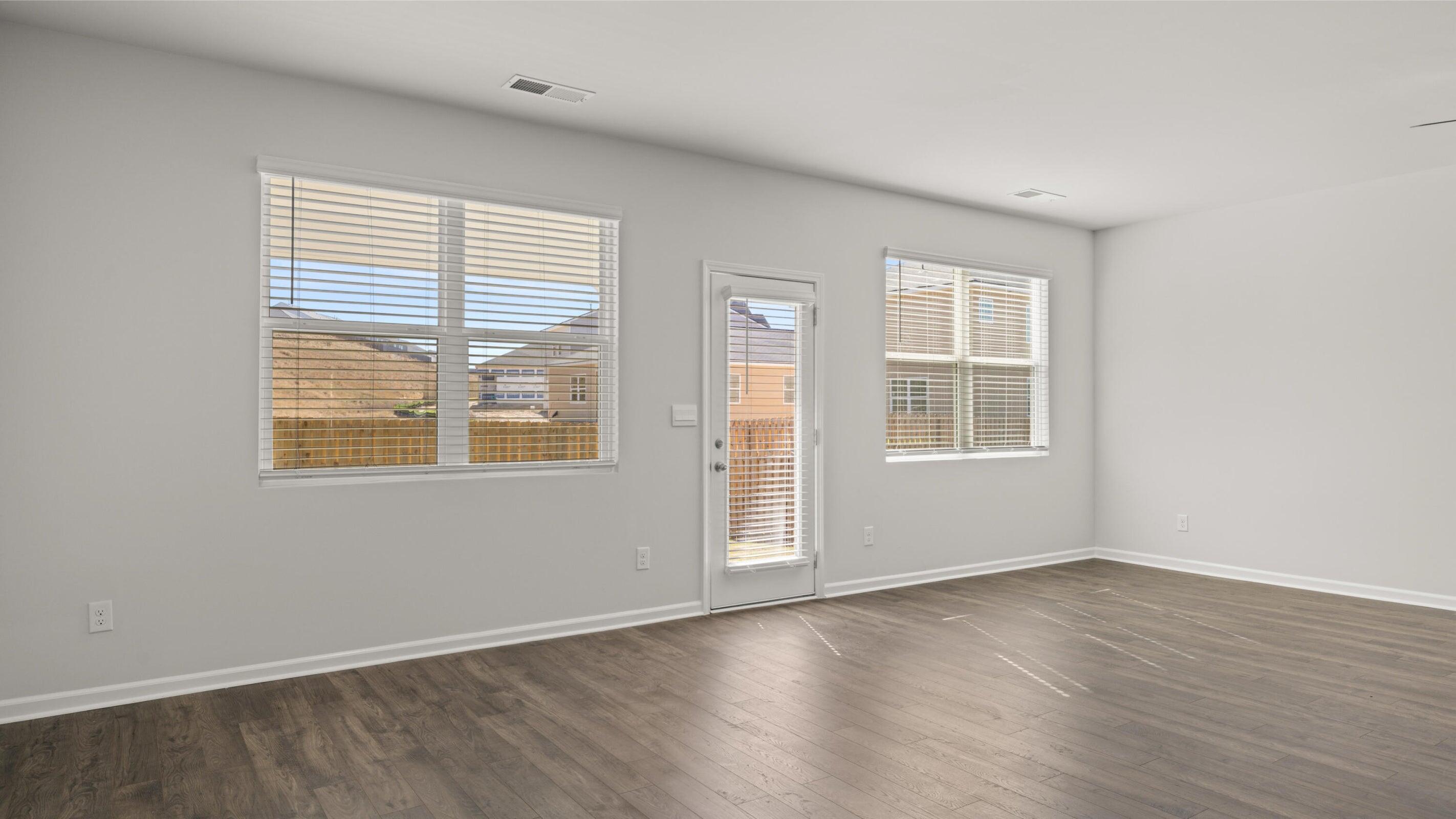 4653 Crimson Pass Property Photo 17