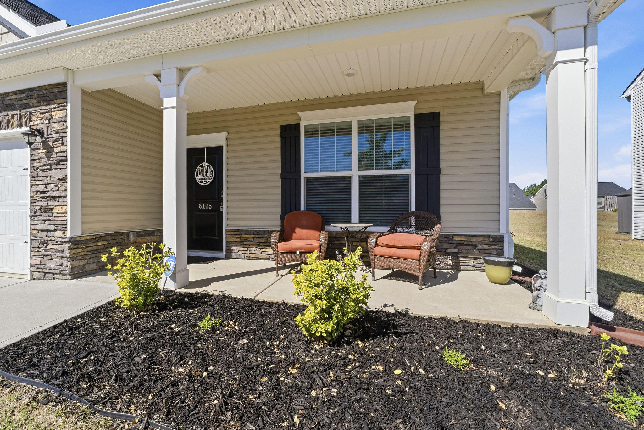 6105 Whirlaway Road Property Photo 3