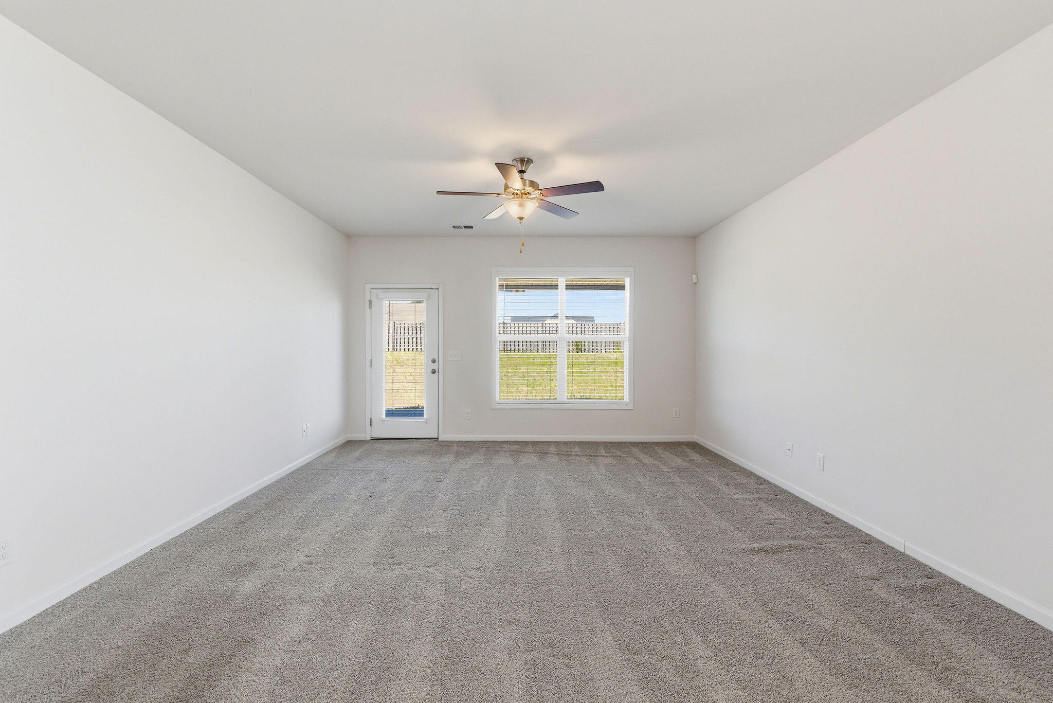 6105 Whirlaway Road Property Photo 10