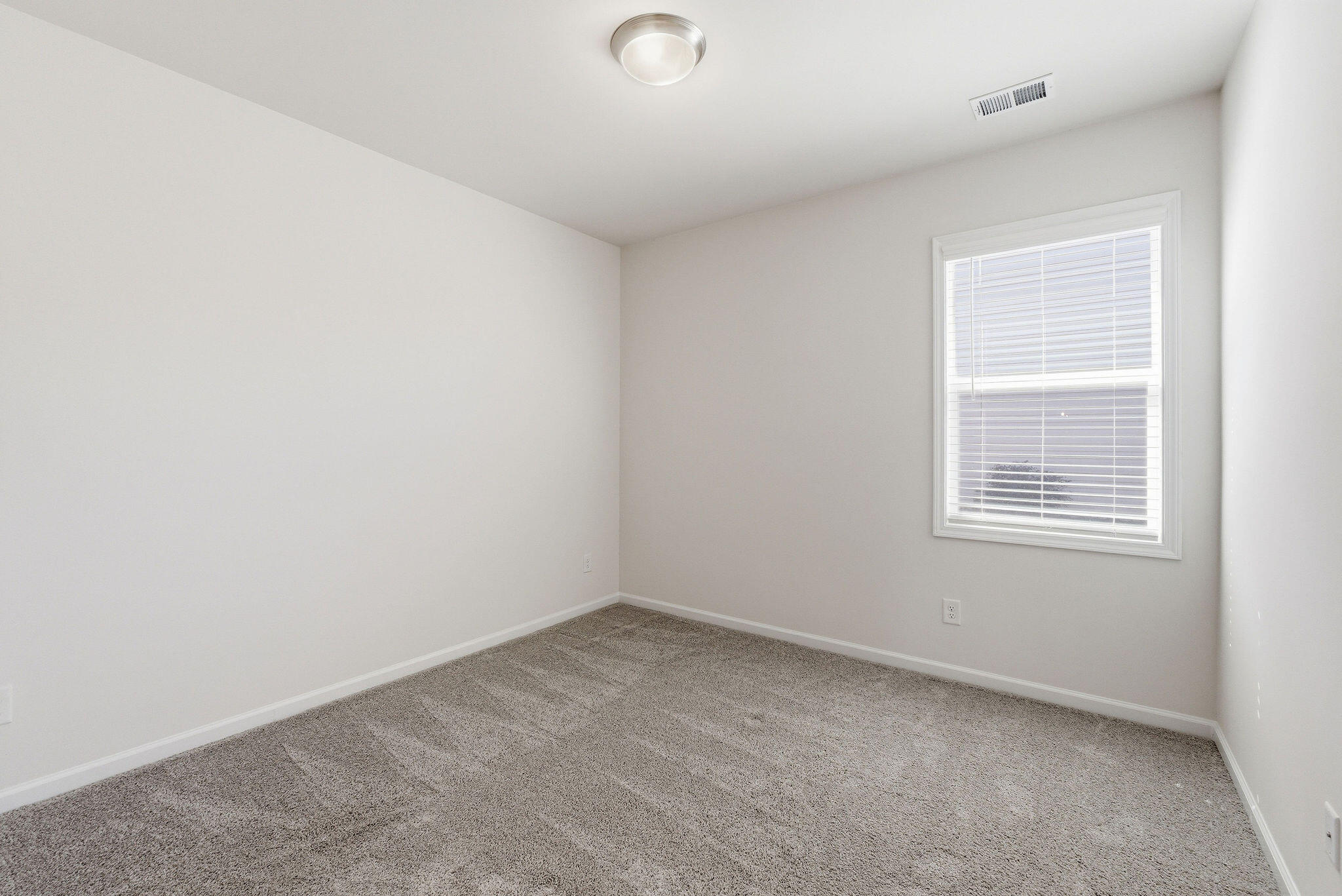 6105 Whirlaway Road Property Photo 13