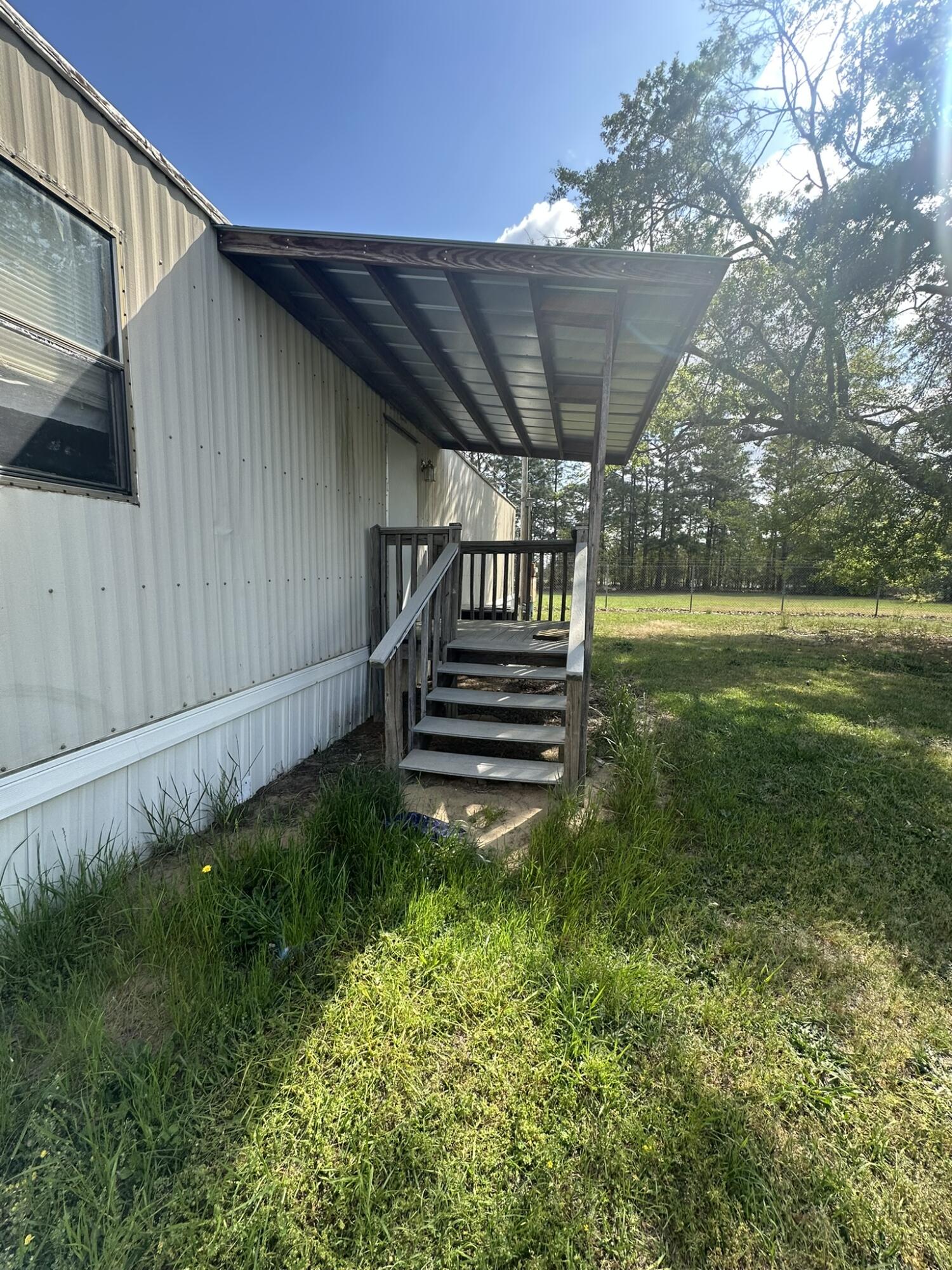 2432-a Tobacco Road Property Photo 5