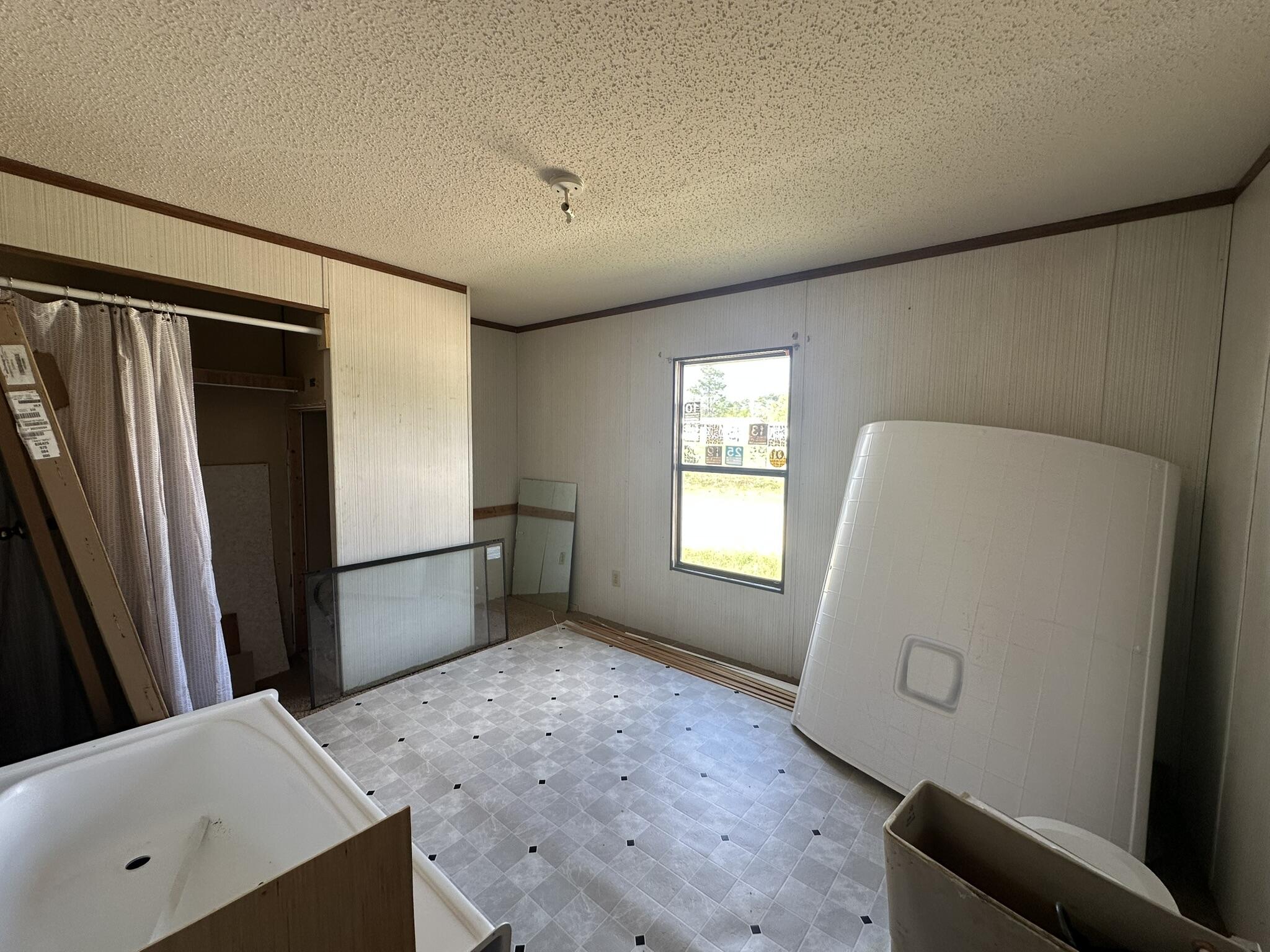 2432-a Tobacco Road Property Photo 19