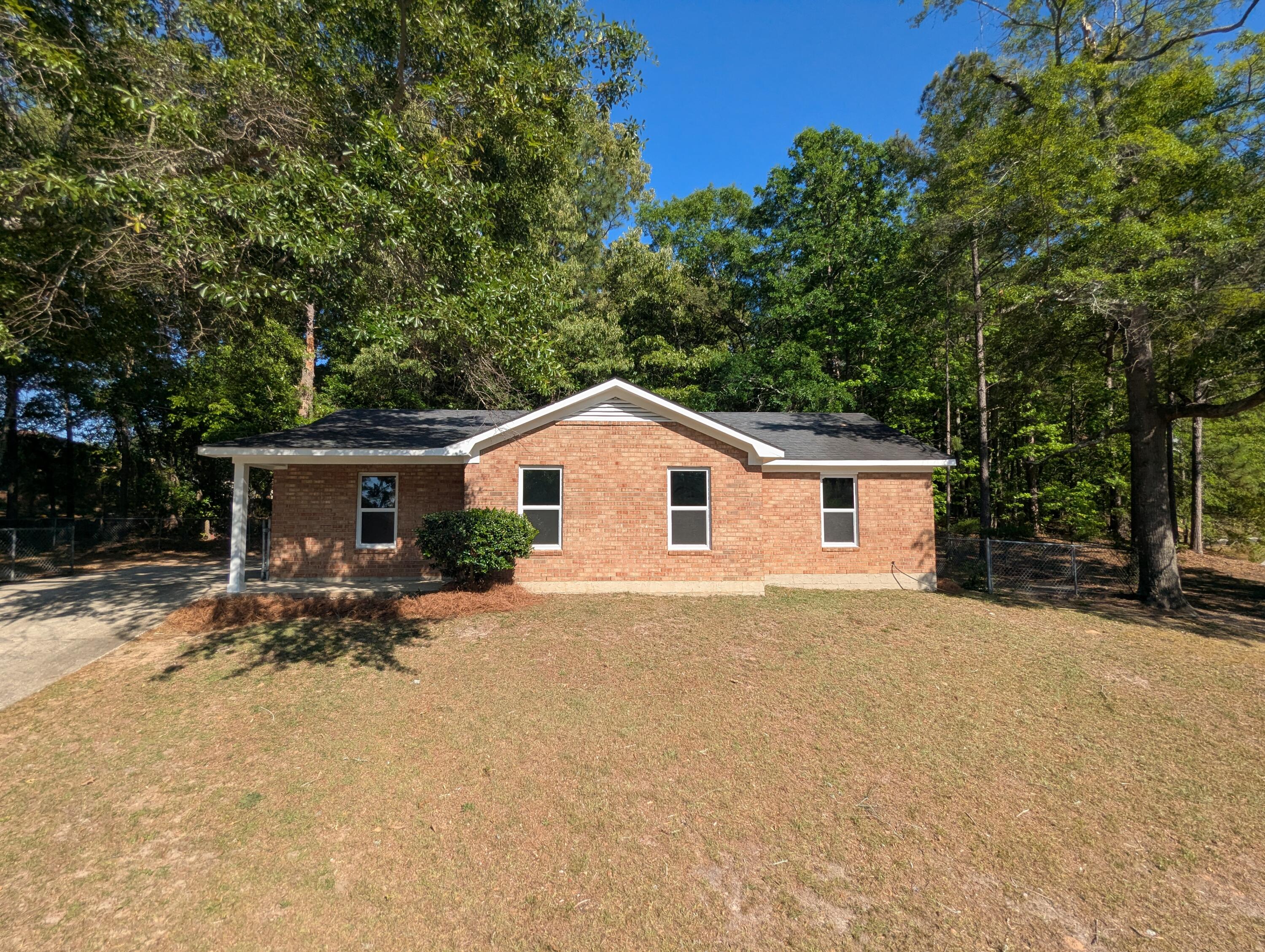 2208 Chaps Lane Property Photo 1