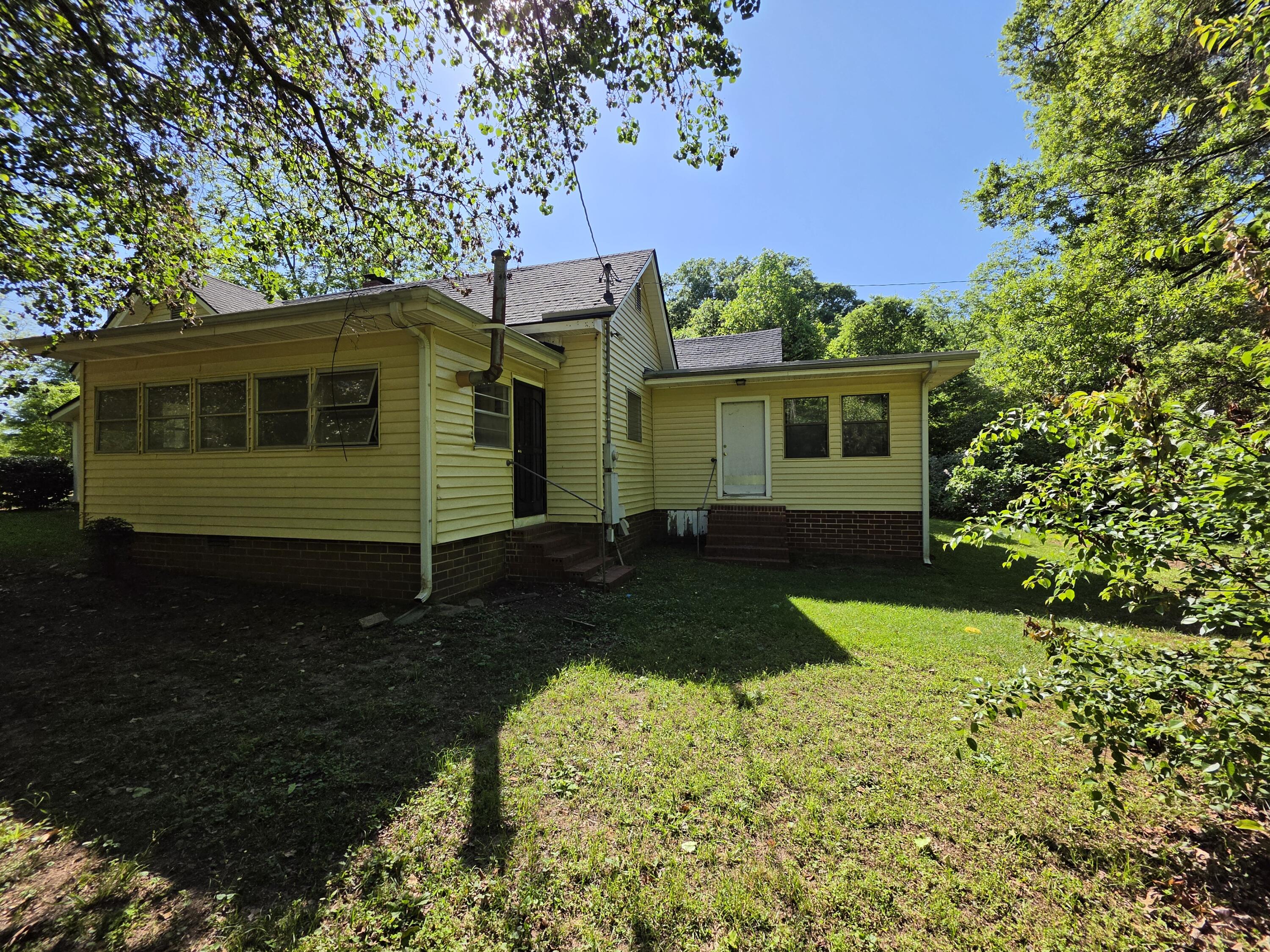 109 Springdale Drive Property Photo 5