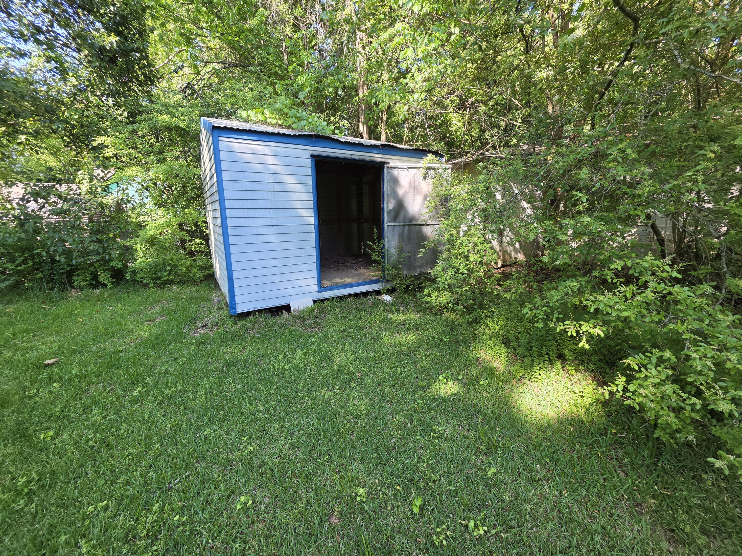 109 Springdale Drive Property Photo 32