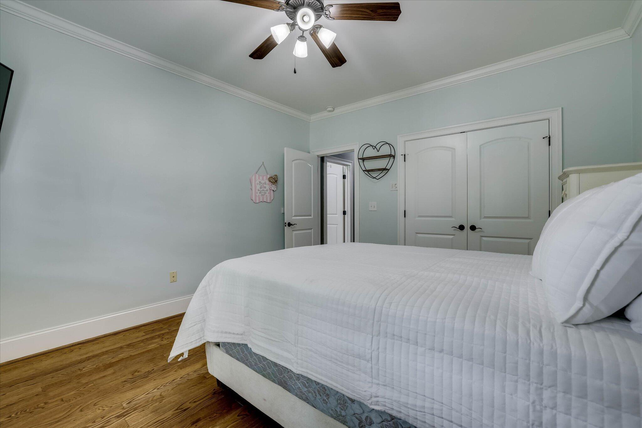 645 Emerald Crossing Property Photo 32