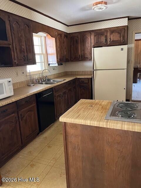 218 Stephens Road Property Photo 4