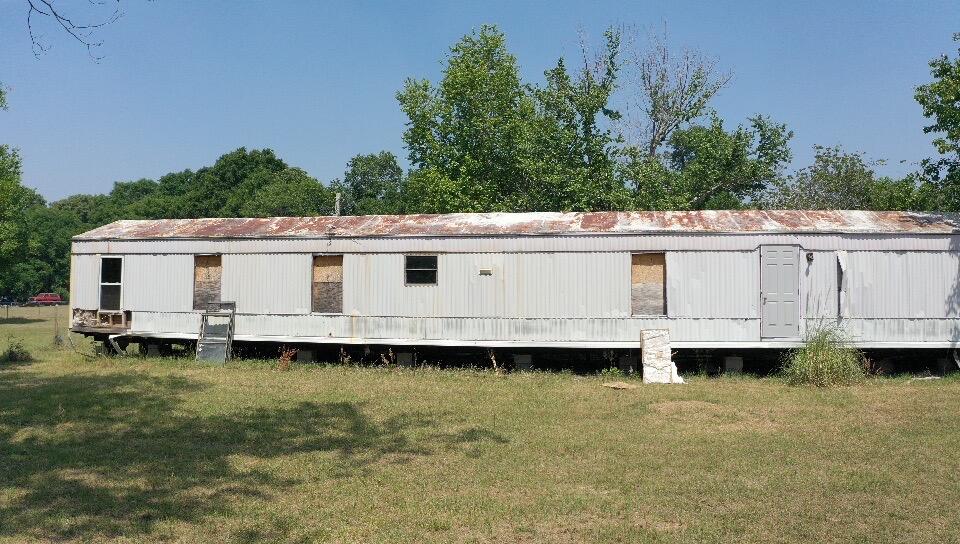 4931 Mccombs Road Property Photo 1