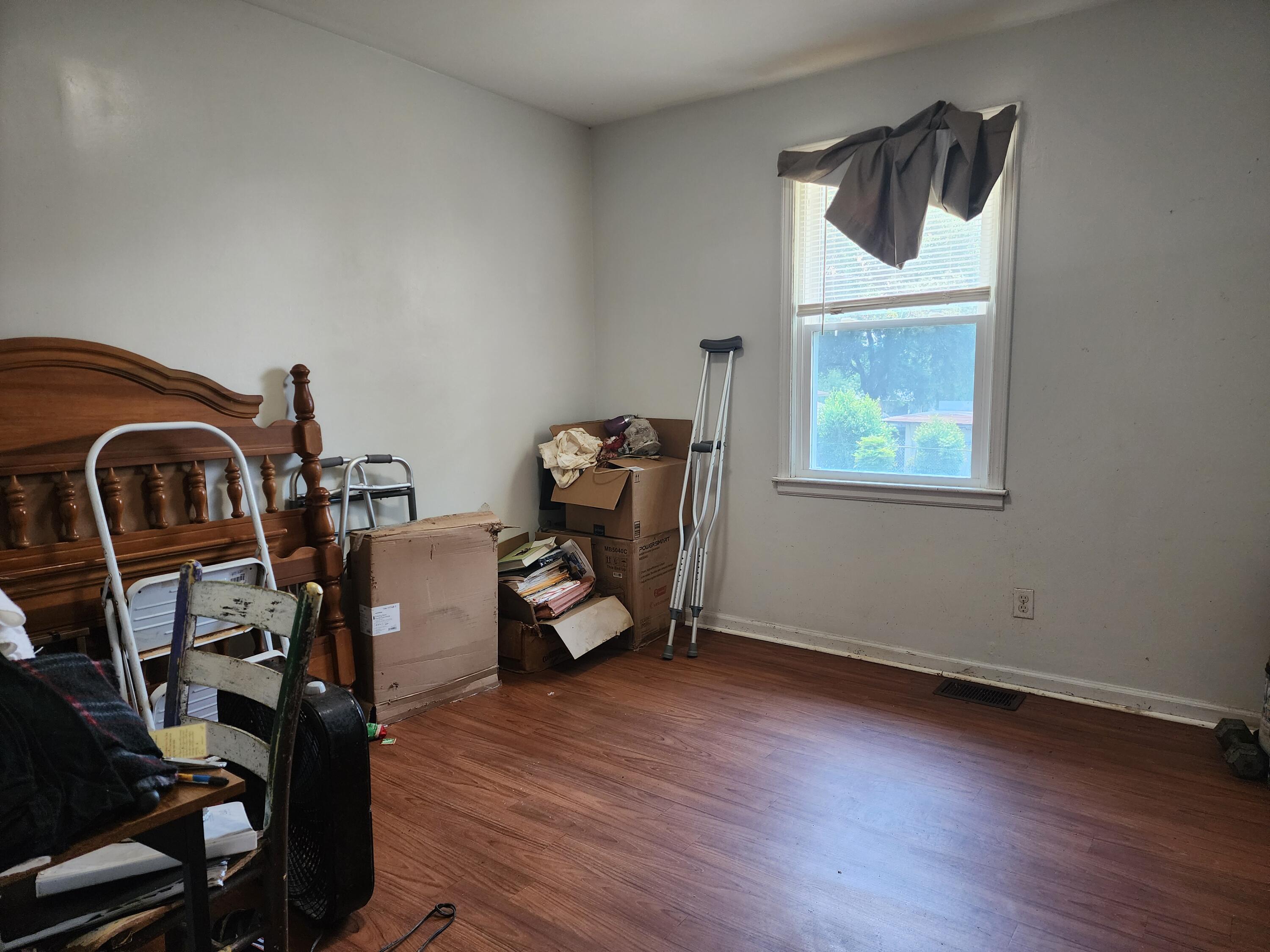 208 Edgewood Drive Property Photo 13
