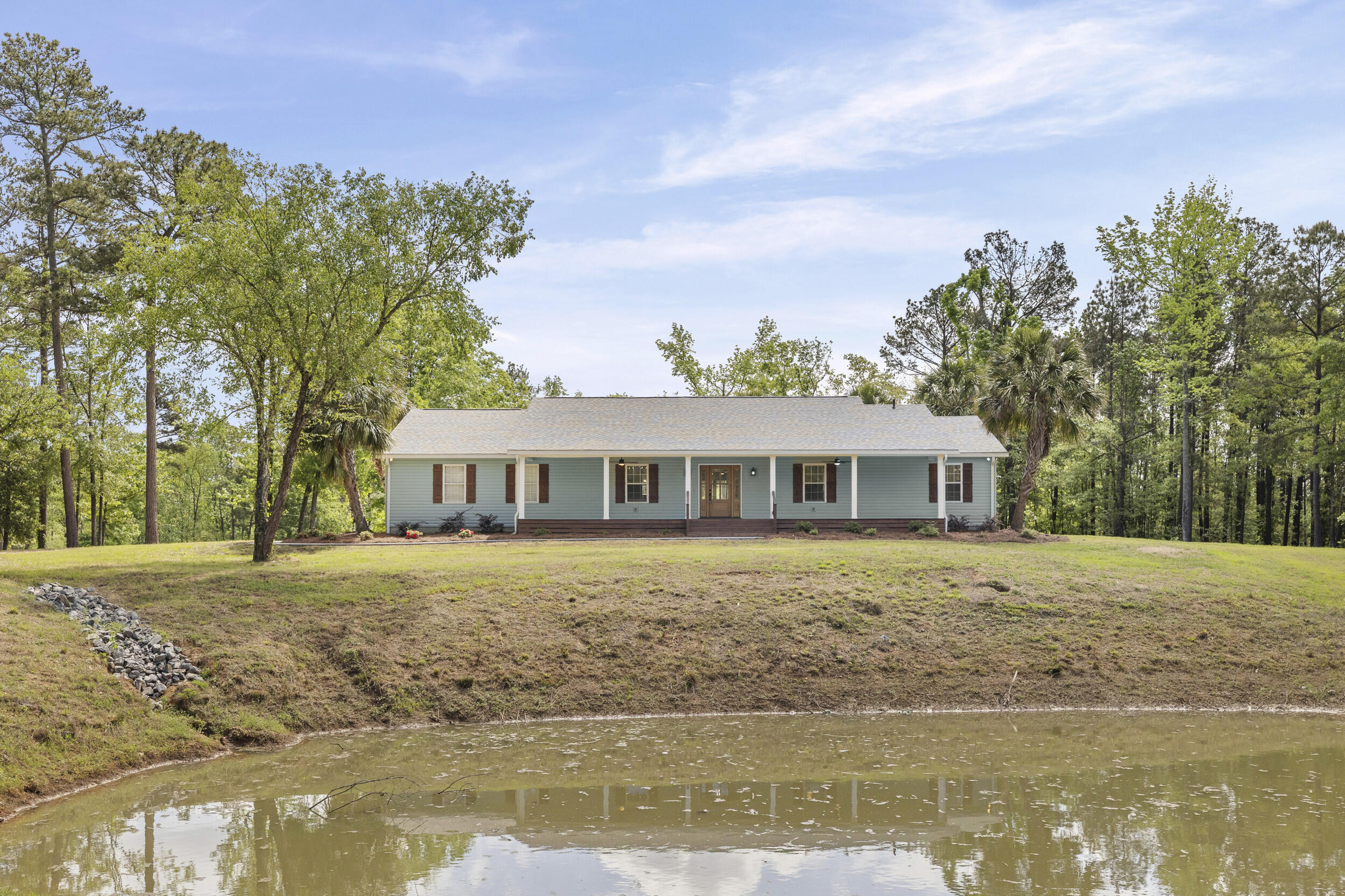 829 Murrah Road Property Photo 1