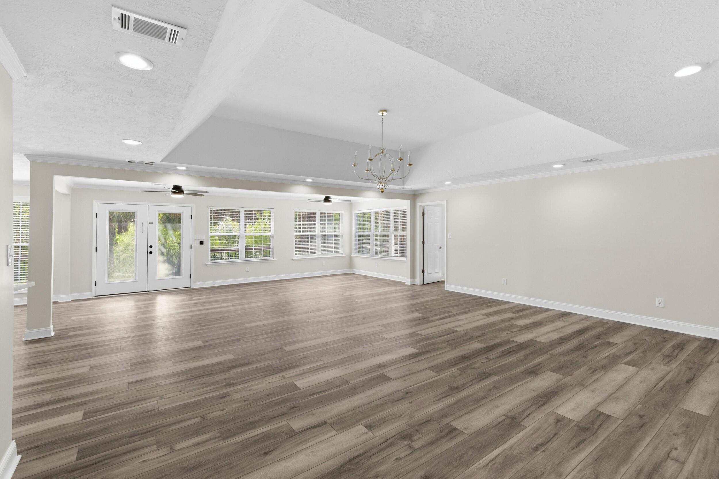 829 Murrah Road Property Photo 10