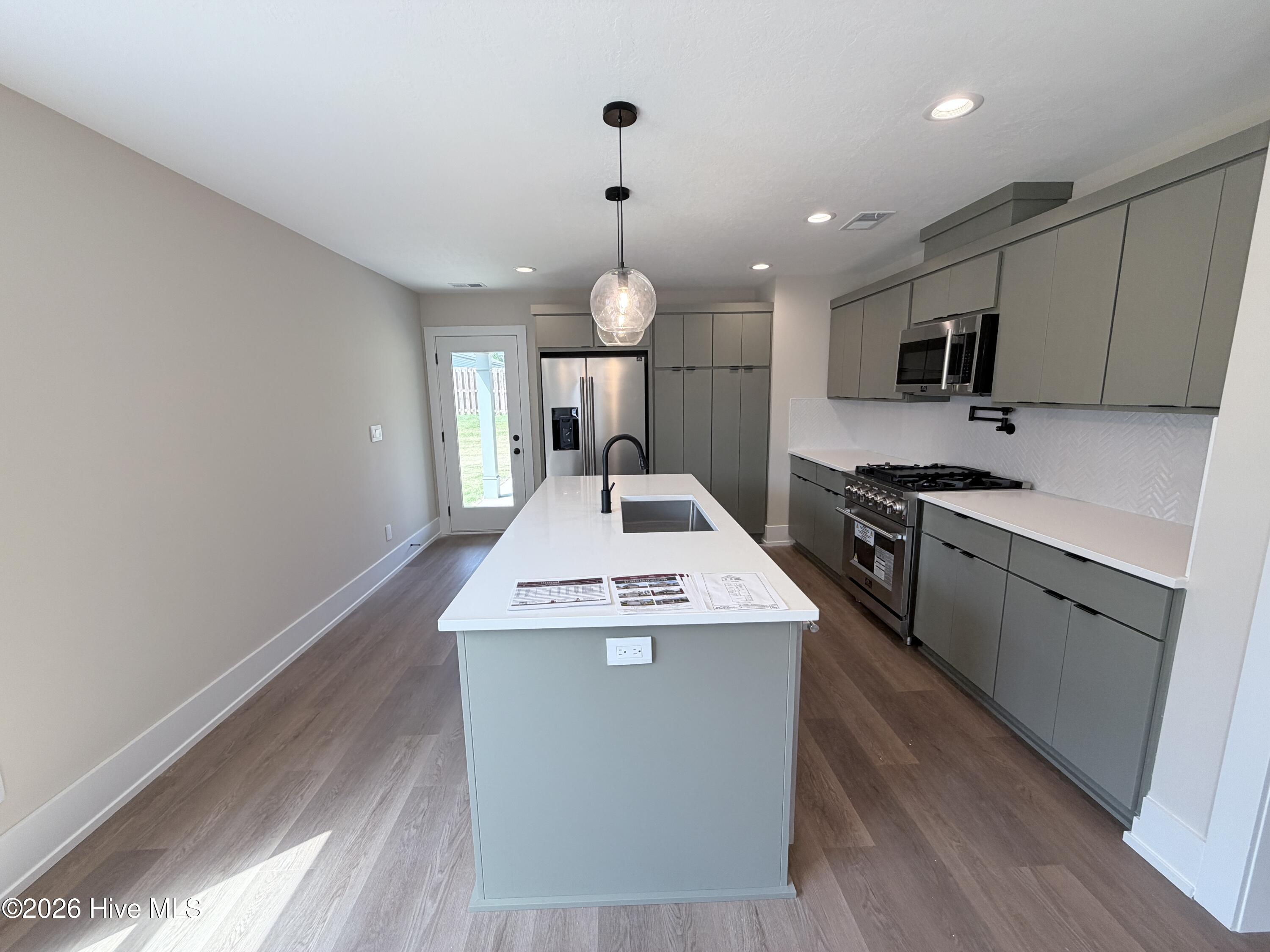 8548 Bannock Circle Property Photo 9