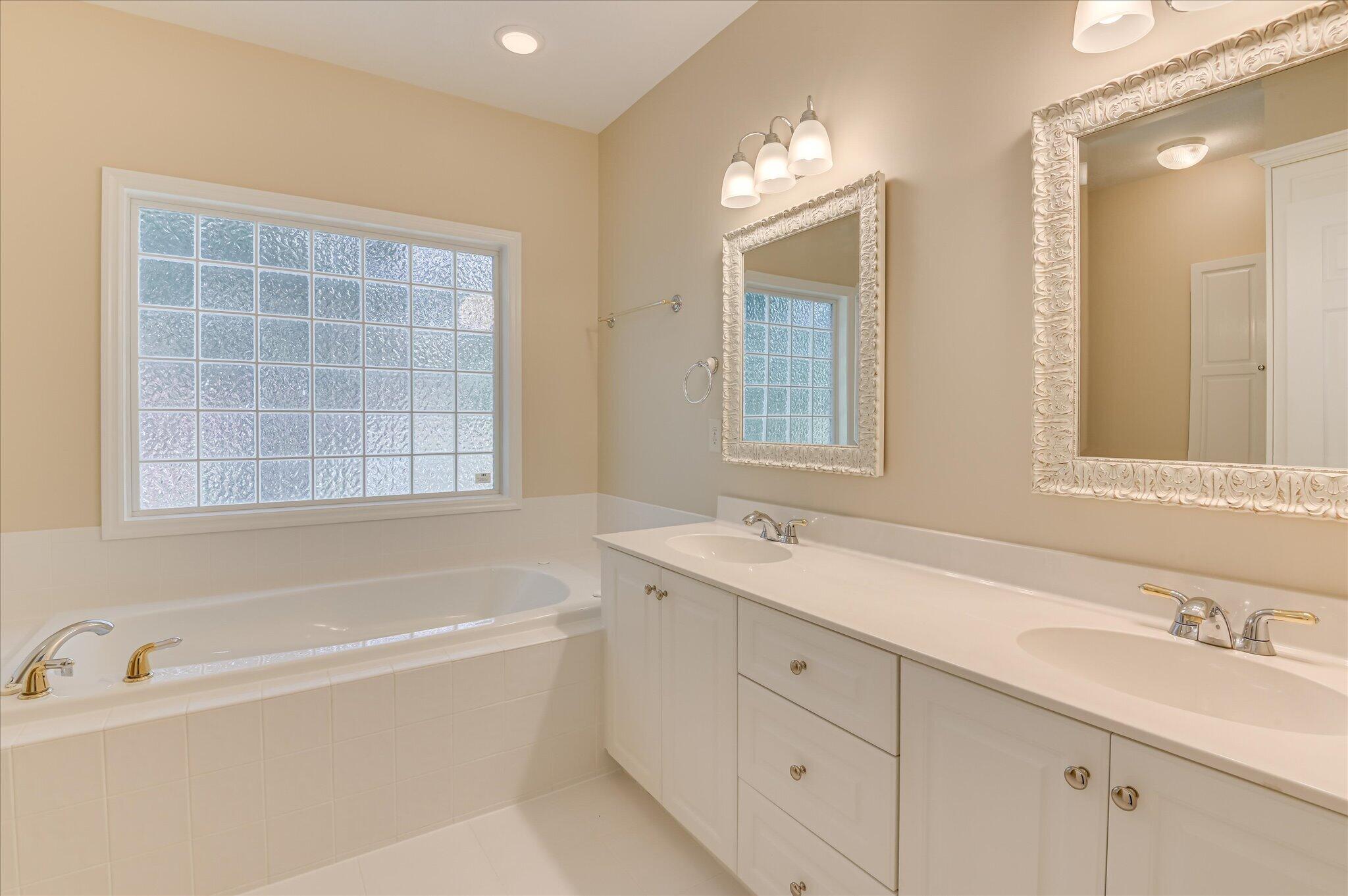 356 Gardenia Drive Property Photo 29