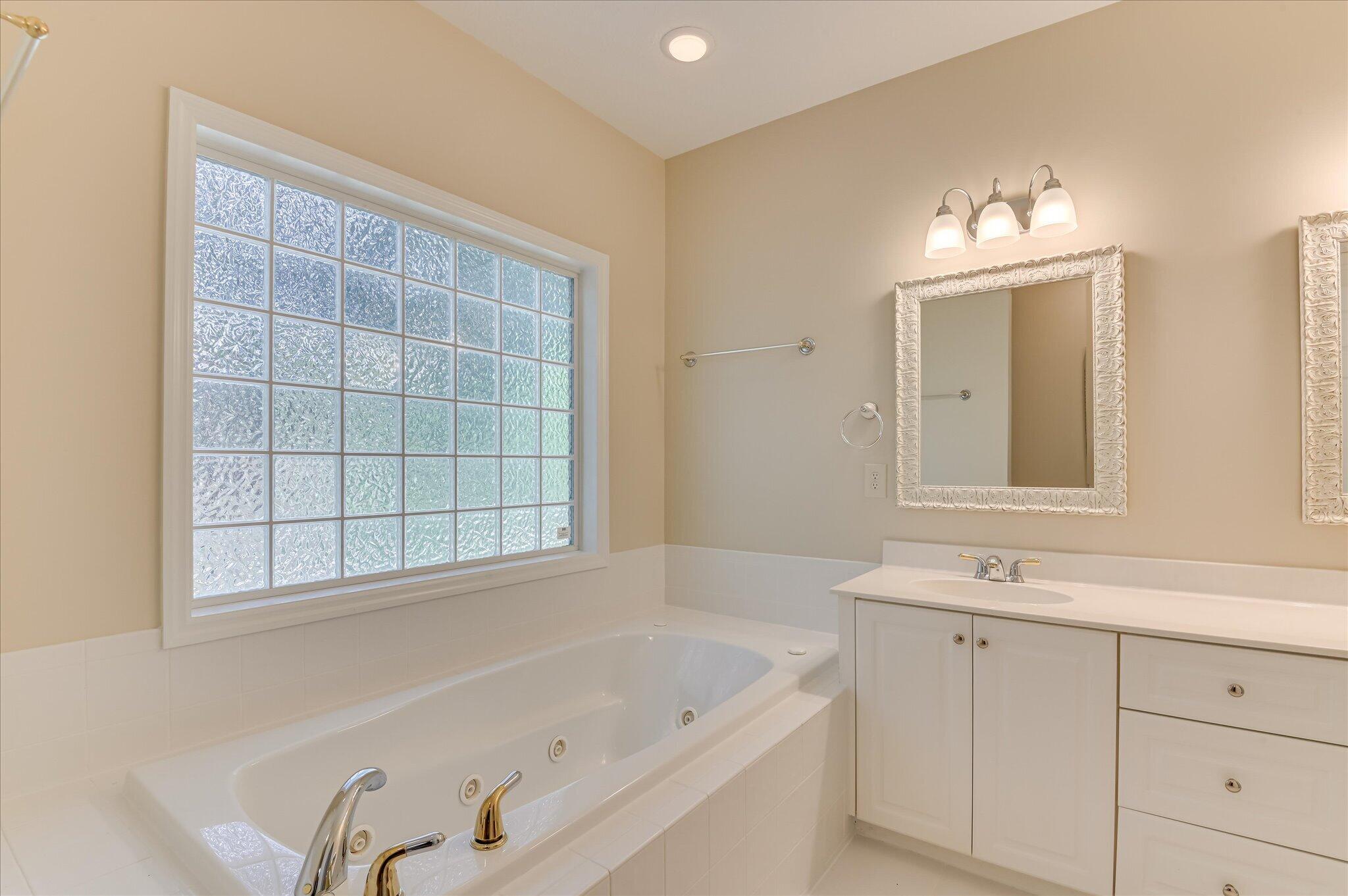 356 Gardenia Drive Property Photo 32