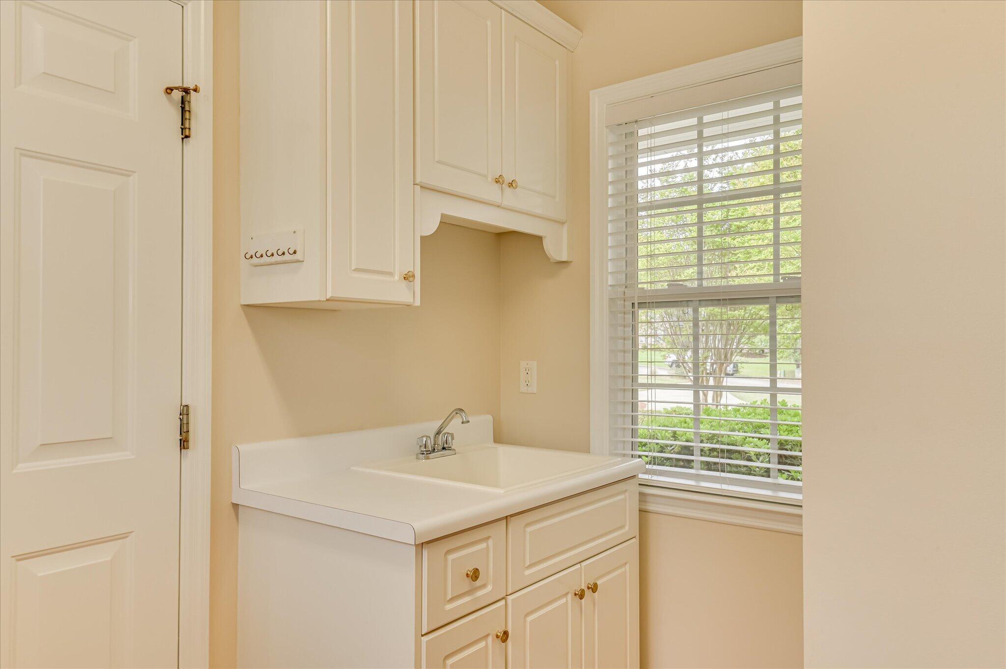 356 Gardenia Drive Property Photo 40