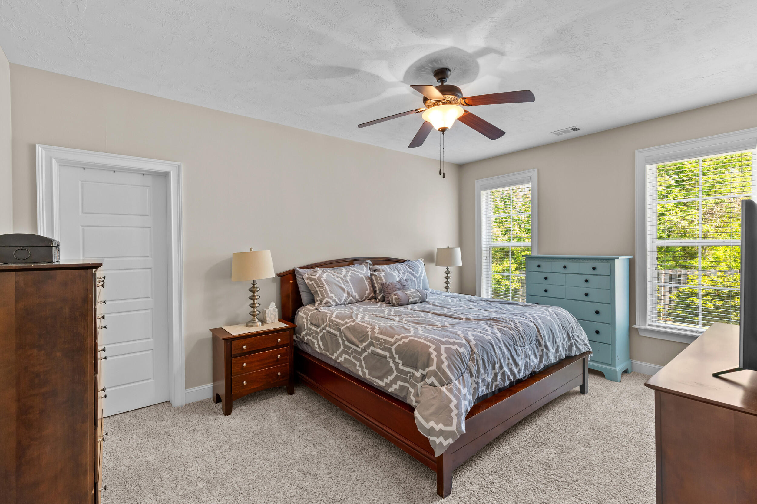845 Glencoe Way Property Photo 38