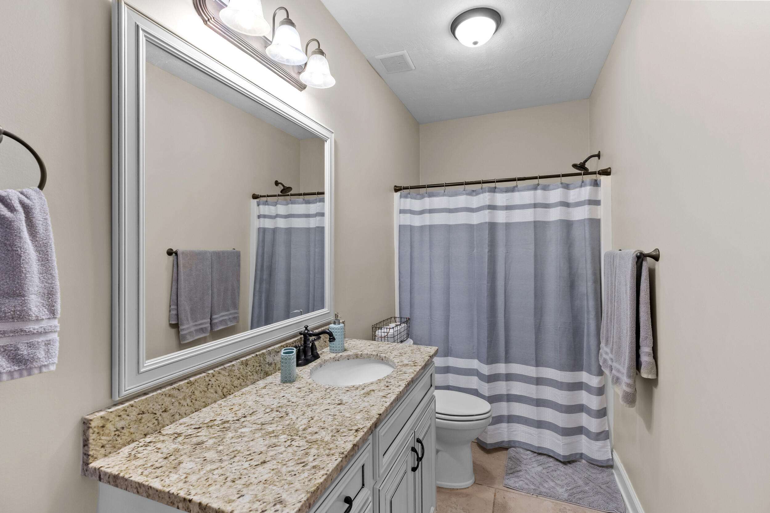 845 Glencoe Way Property Photo 40