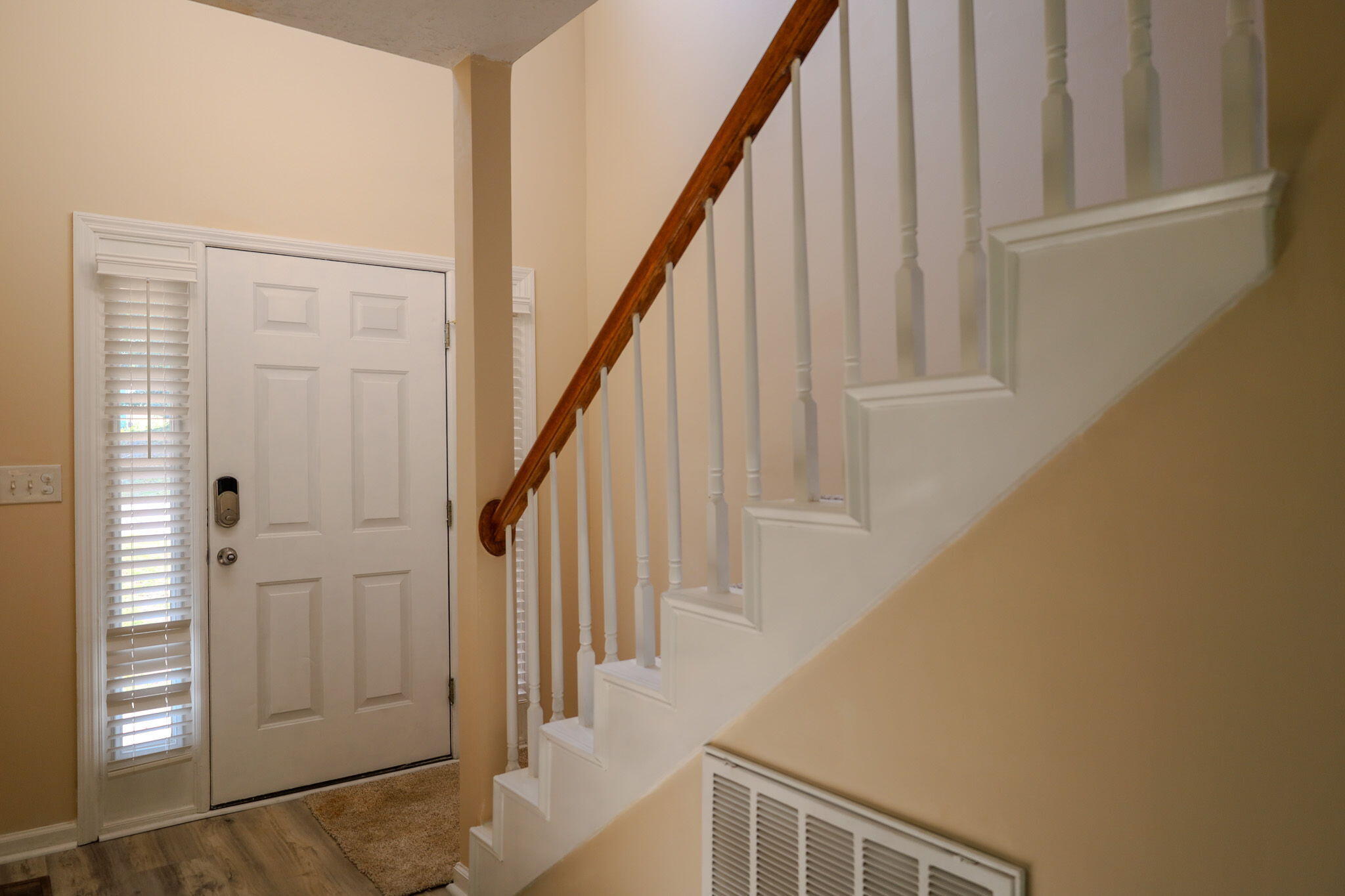 312 Scarlett Court Property Photo 10