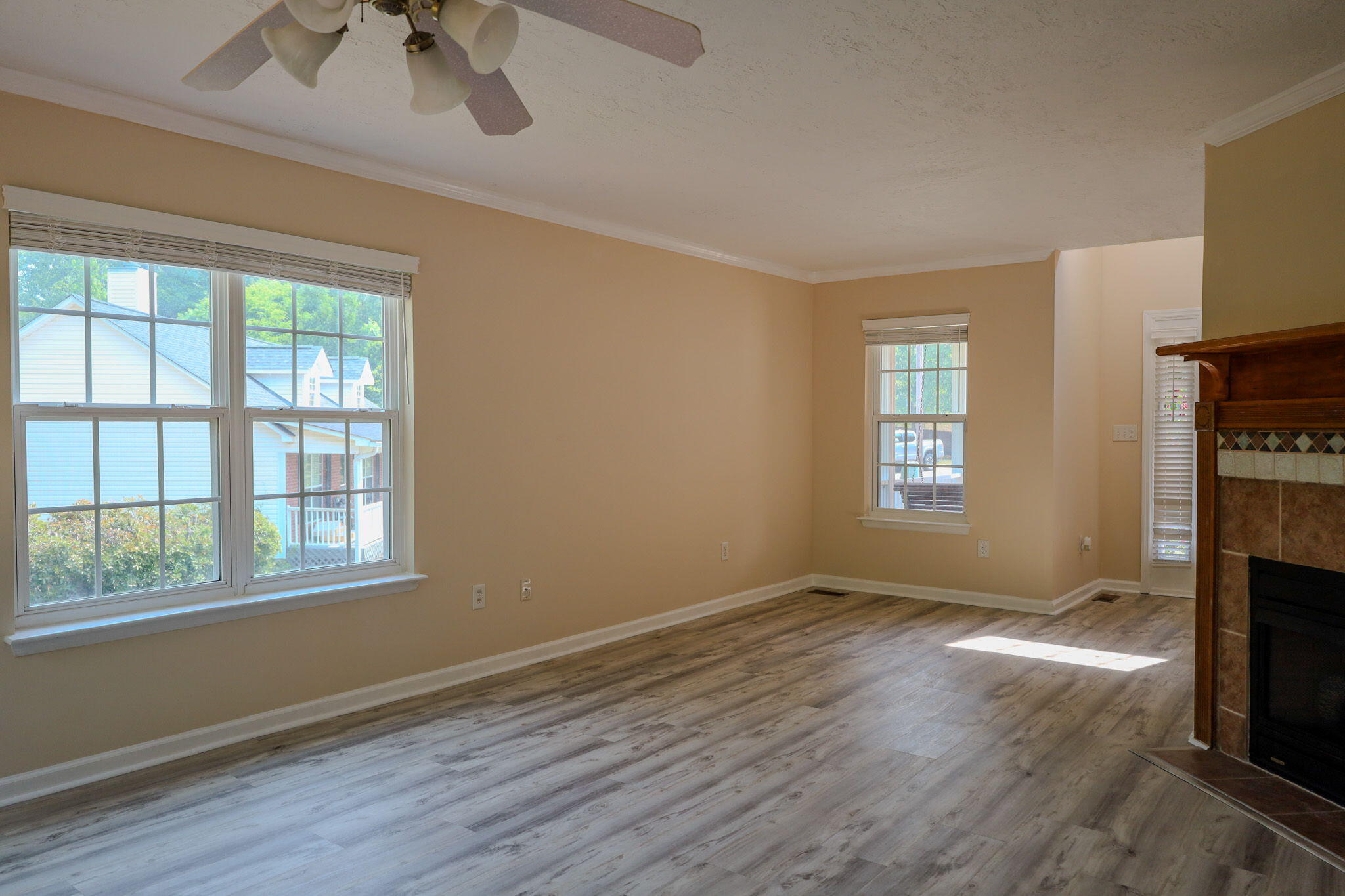 312 Scarlett Court Property Photo 15