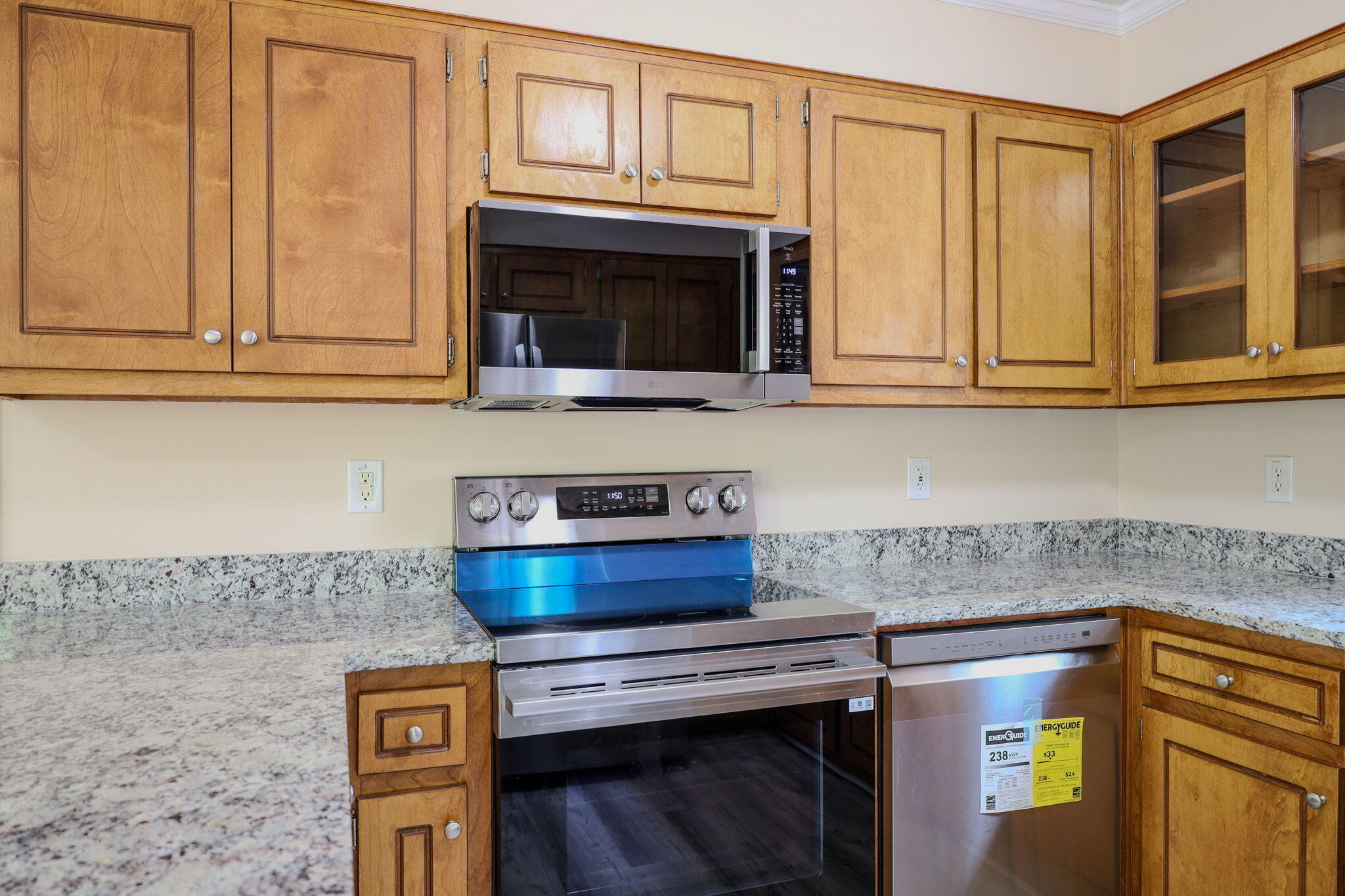 312 Scarlett Court Property Photo 19