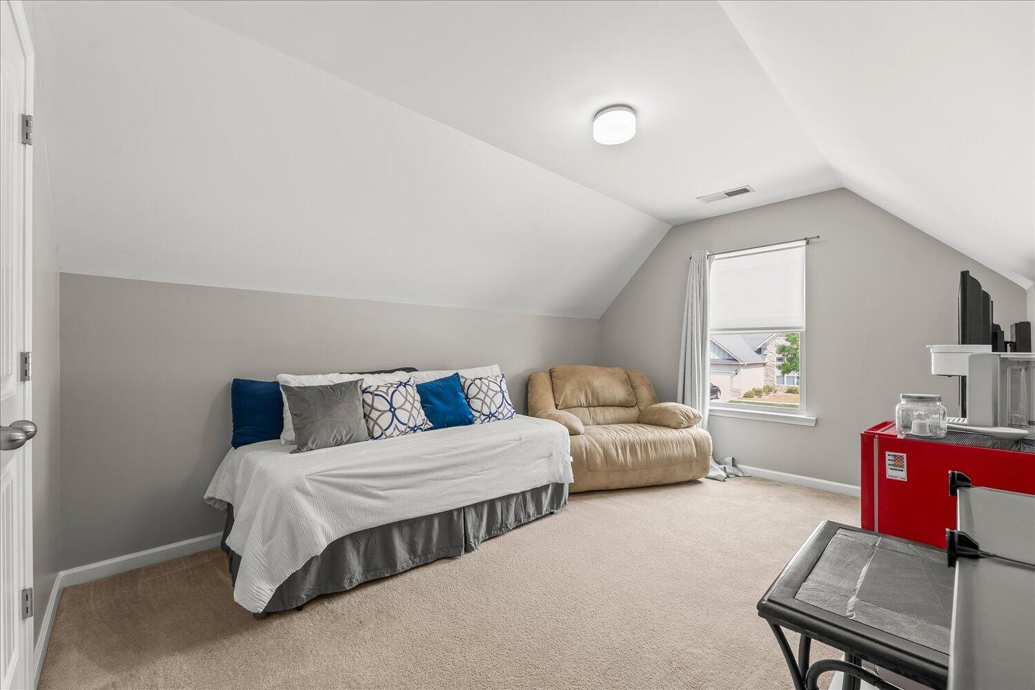 133 Seaton Avenue Property Photo 32