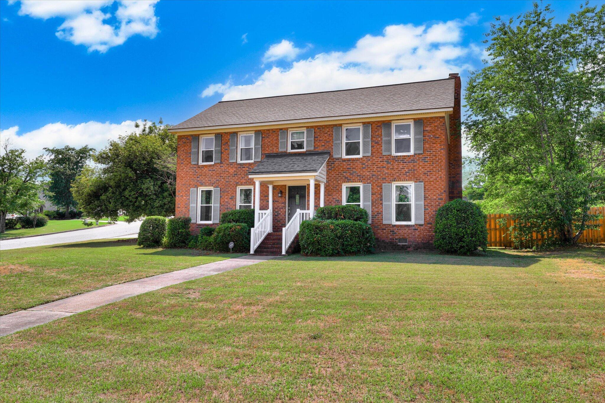 449 Parliament Road Property Photo 2