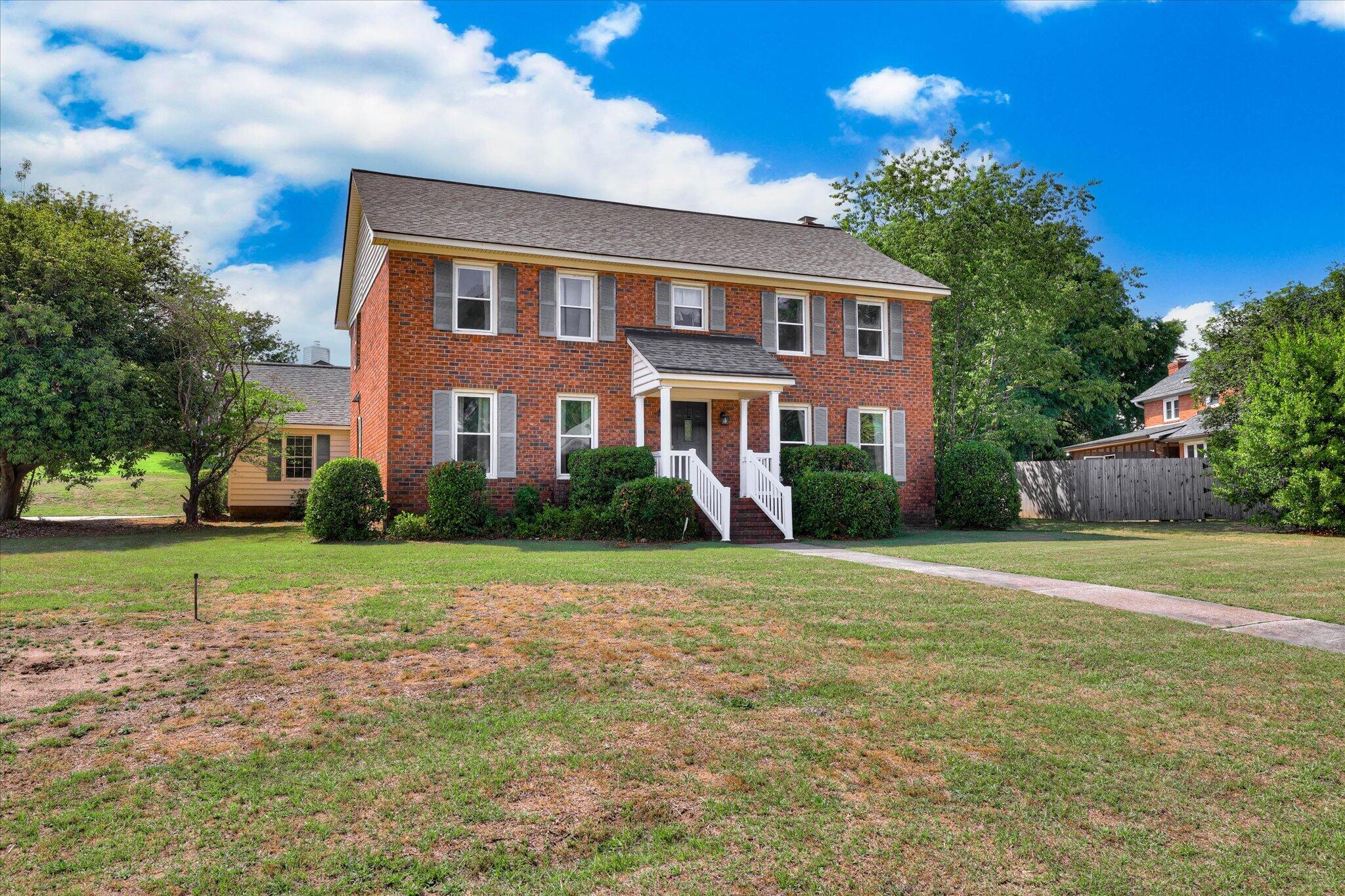 449 Parliament Road Property Photo 3