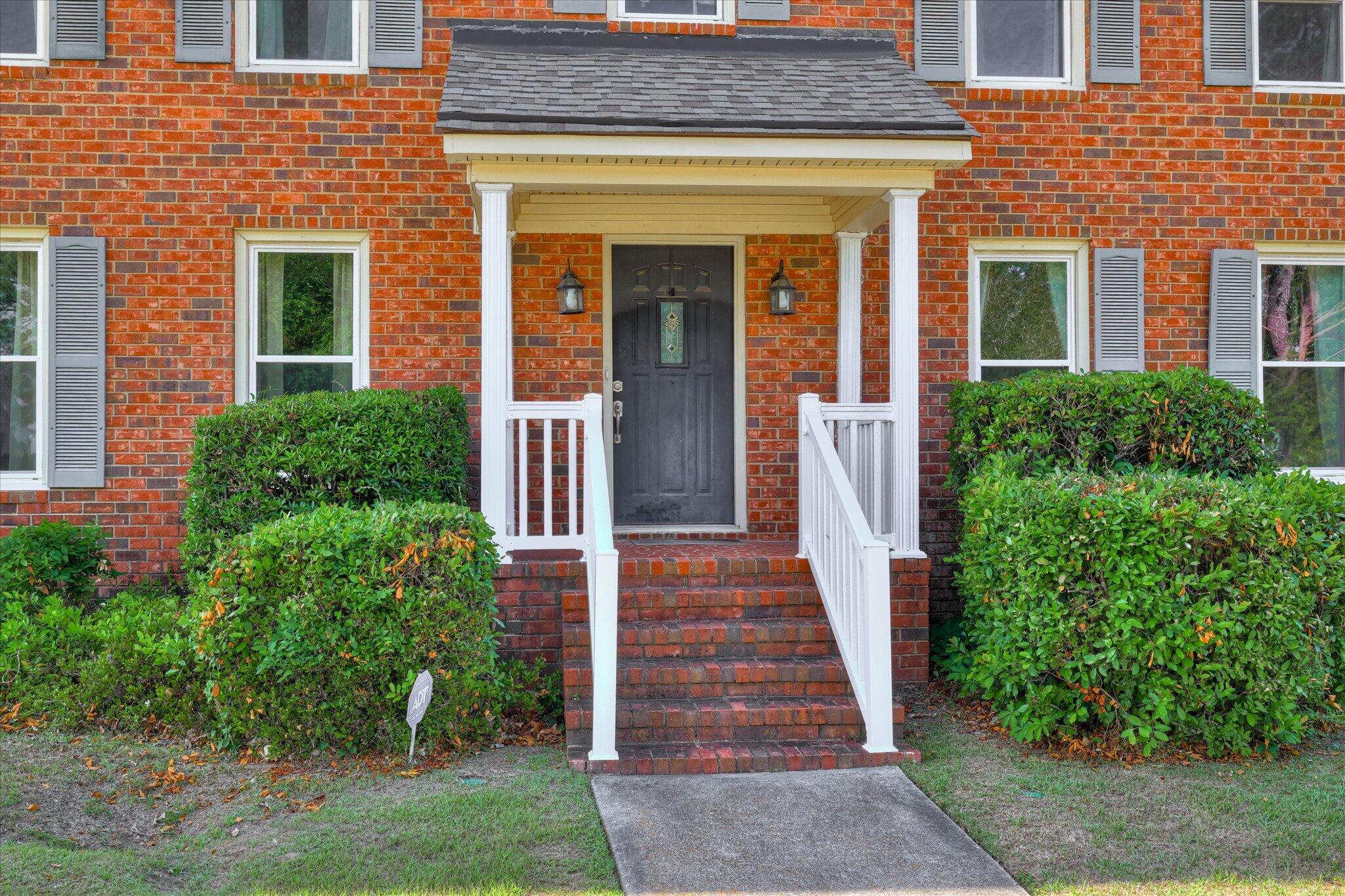 449 Parliament Road Property Photo 6