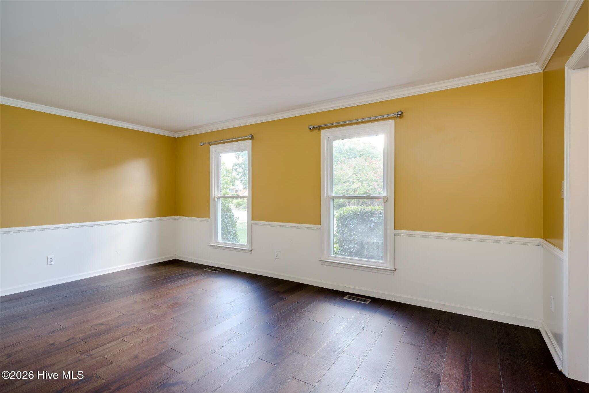 449 Parliament Road Property Photo 11