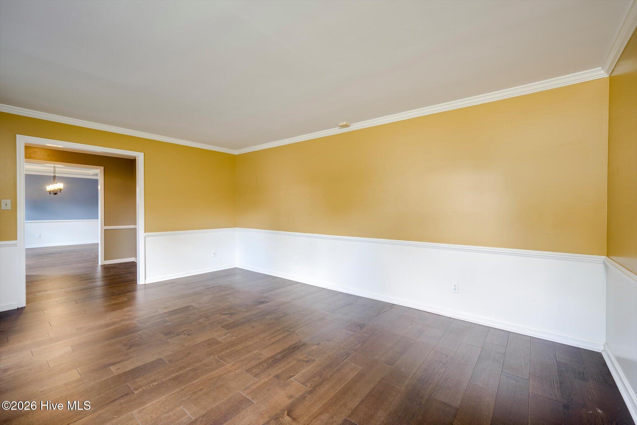 449 Parliament Road Property Photo 13