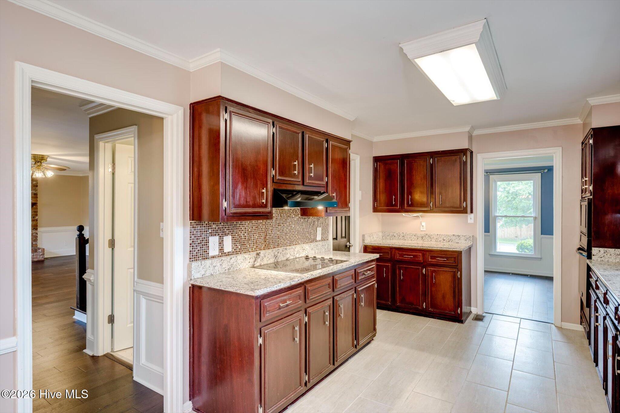 449 Parliament Road Property Photo 18