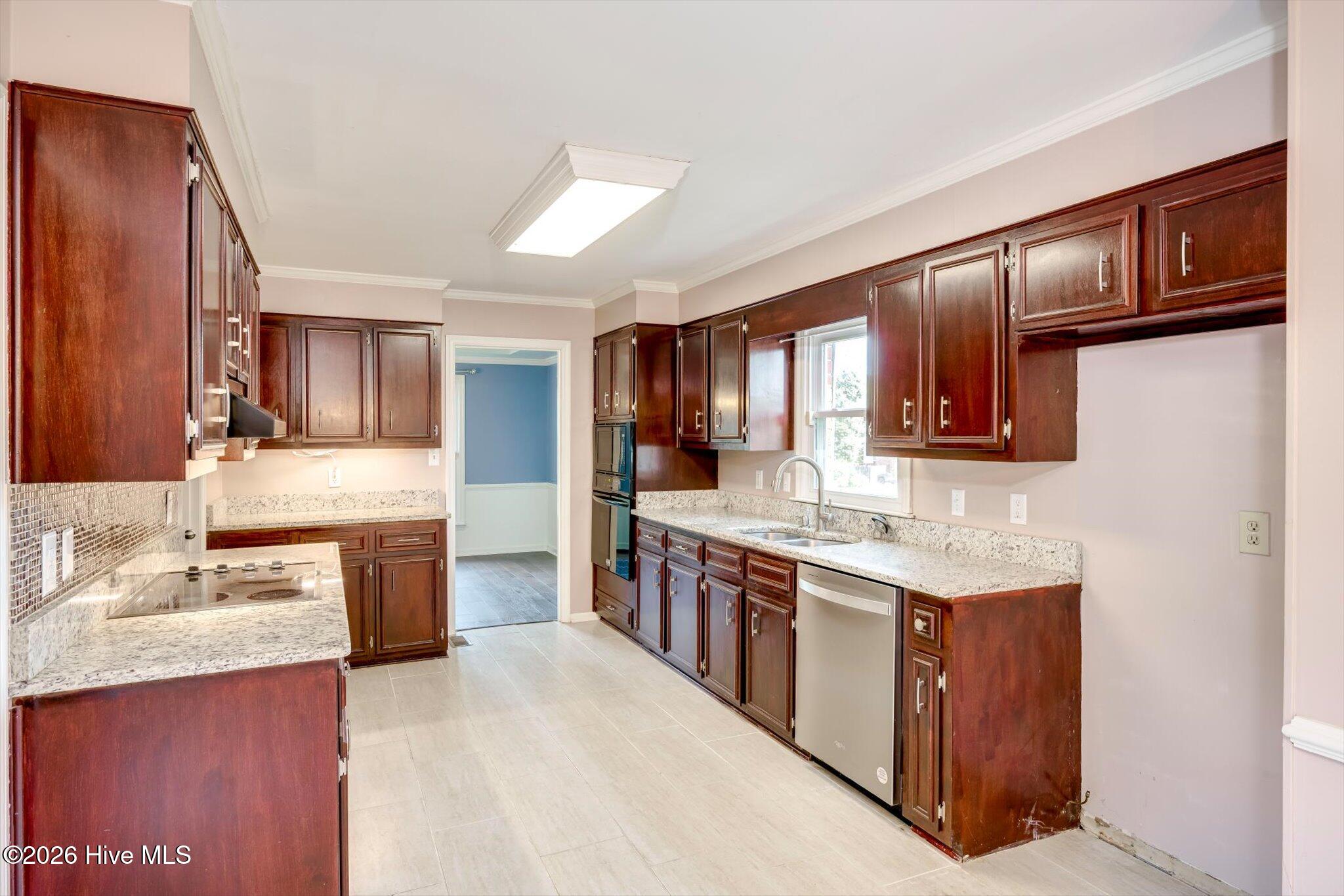 449 Parliament Road Property Photo 19