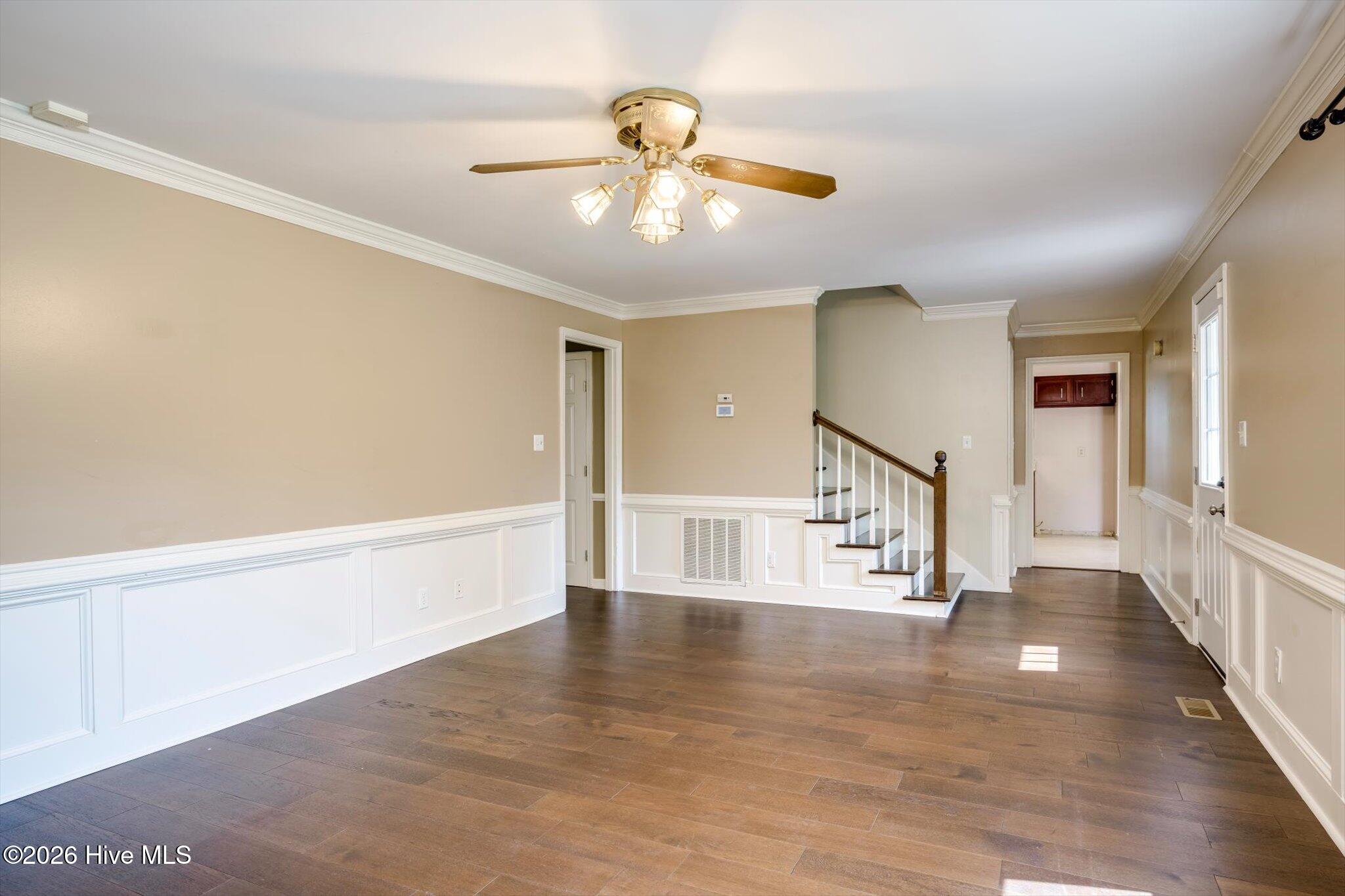 449 Parliament Road Property Photo 23