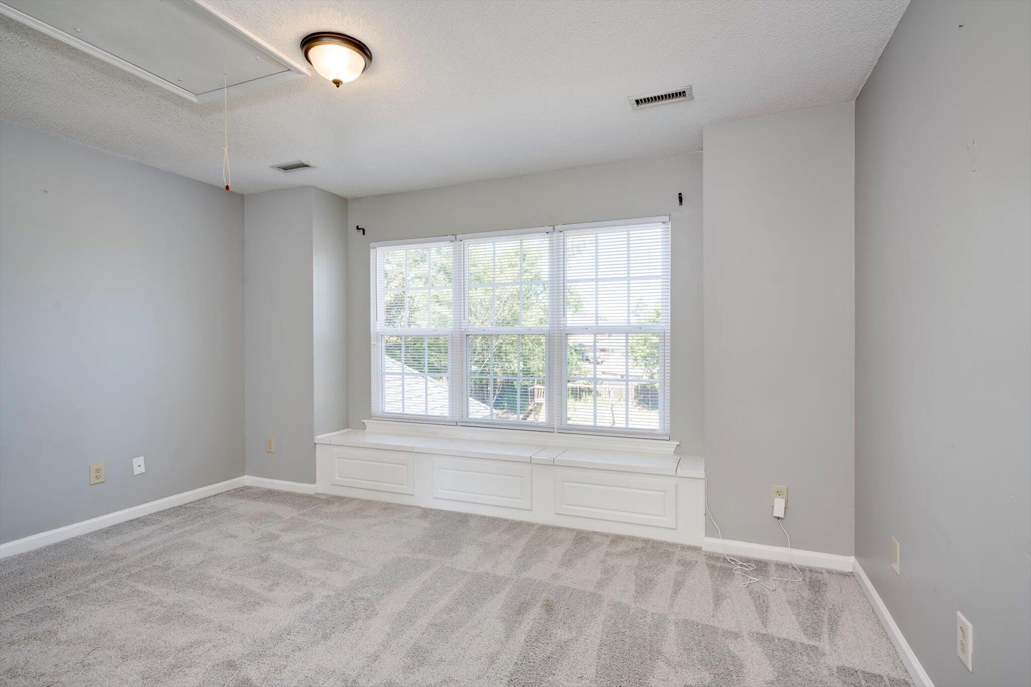 4465 Andover Drive Property Photo 27