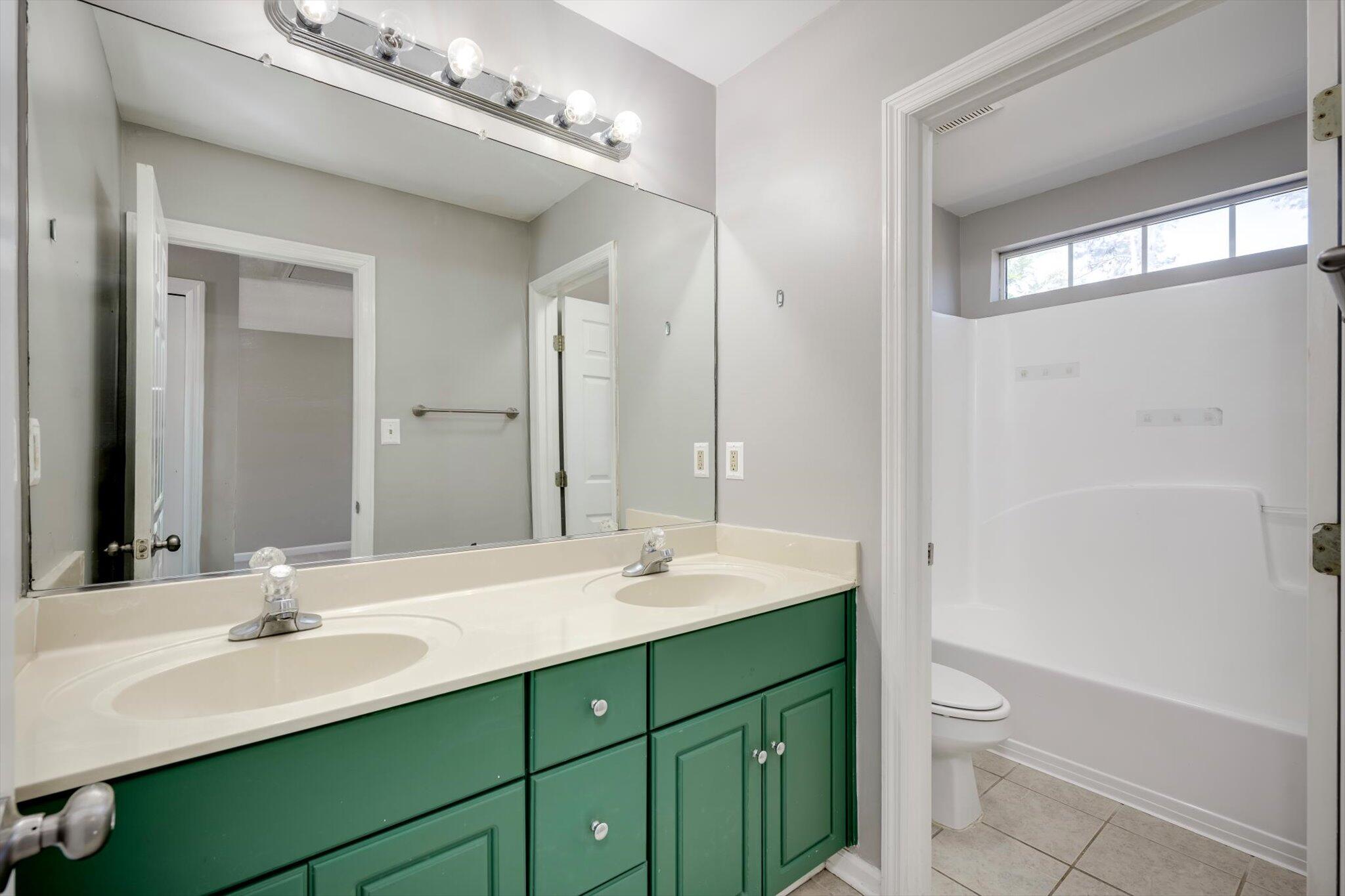 4465 Andover Drive Property Photo 34