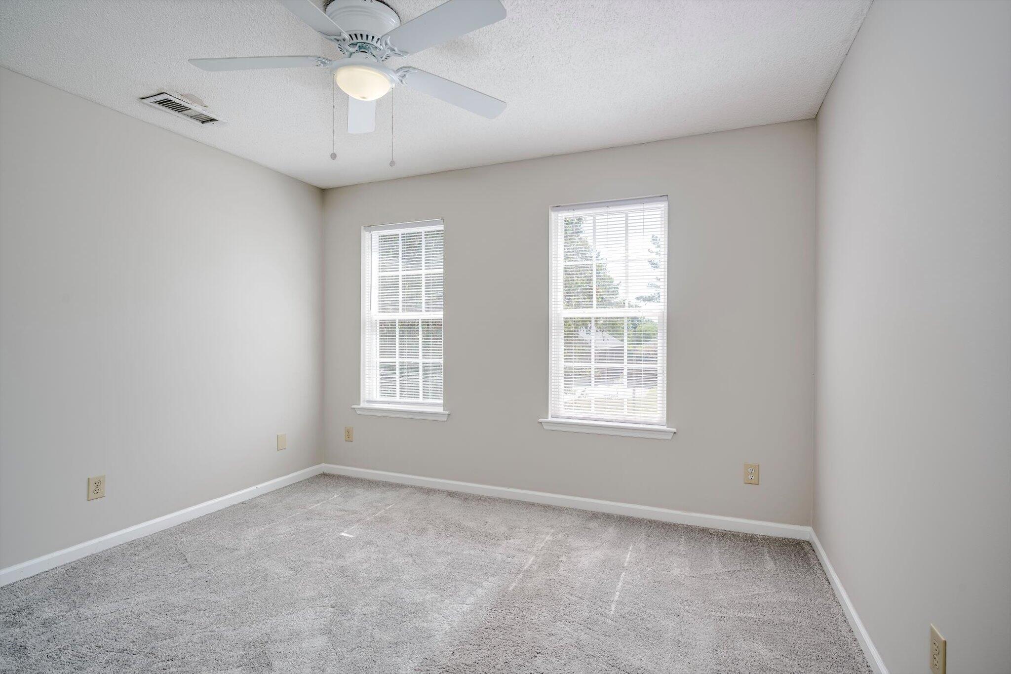 4465 Andover Drive Property Photo 35