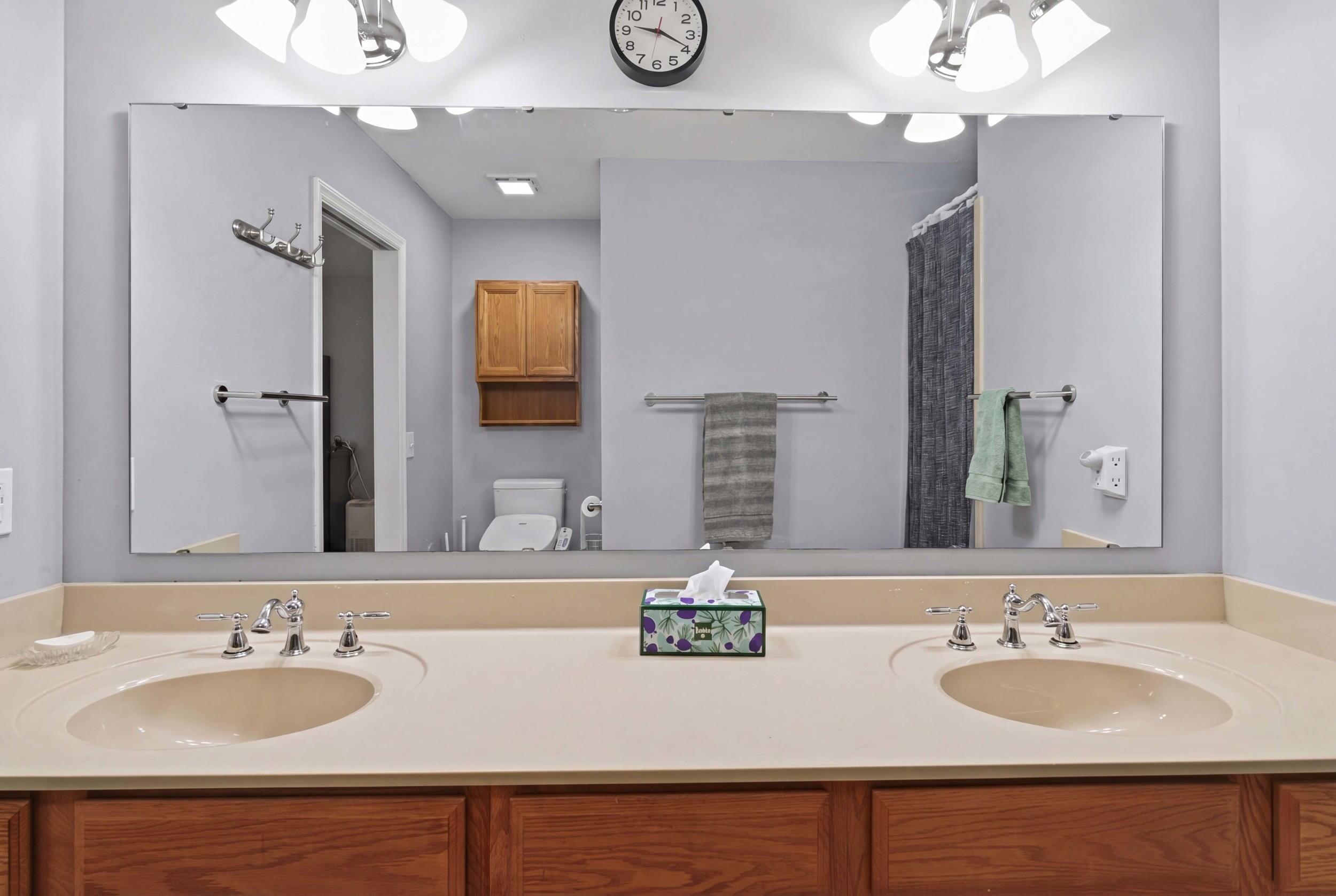 219 Windy Circle Property Photo 42