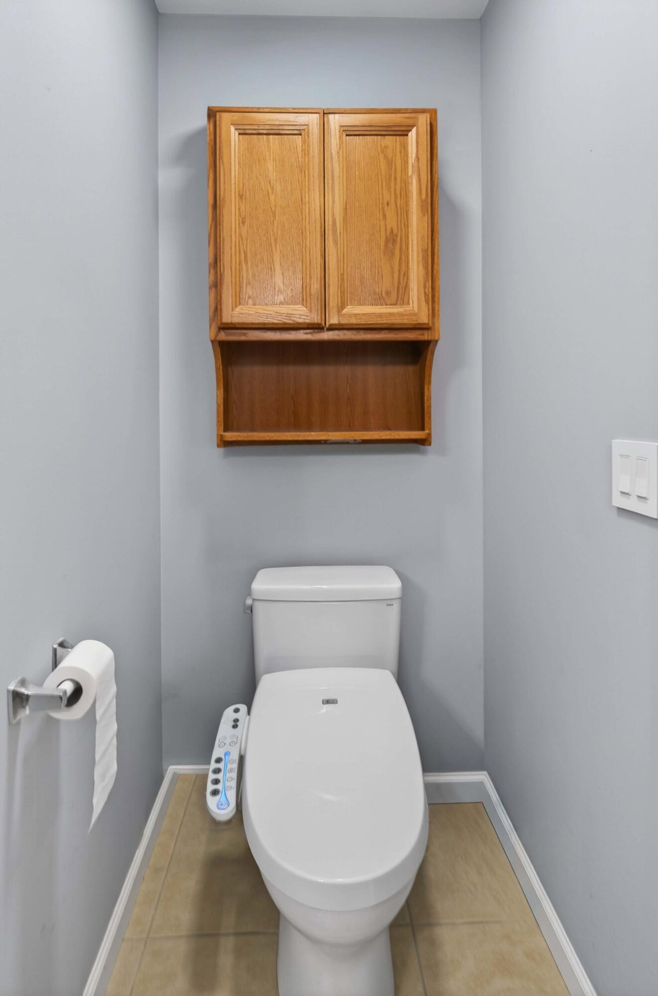 219 Windy Circle Property Photo 43