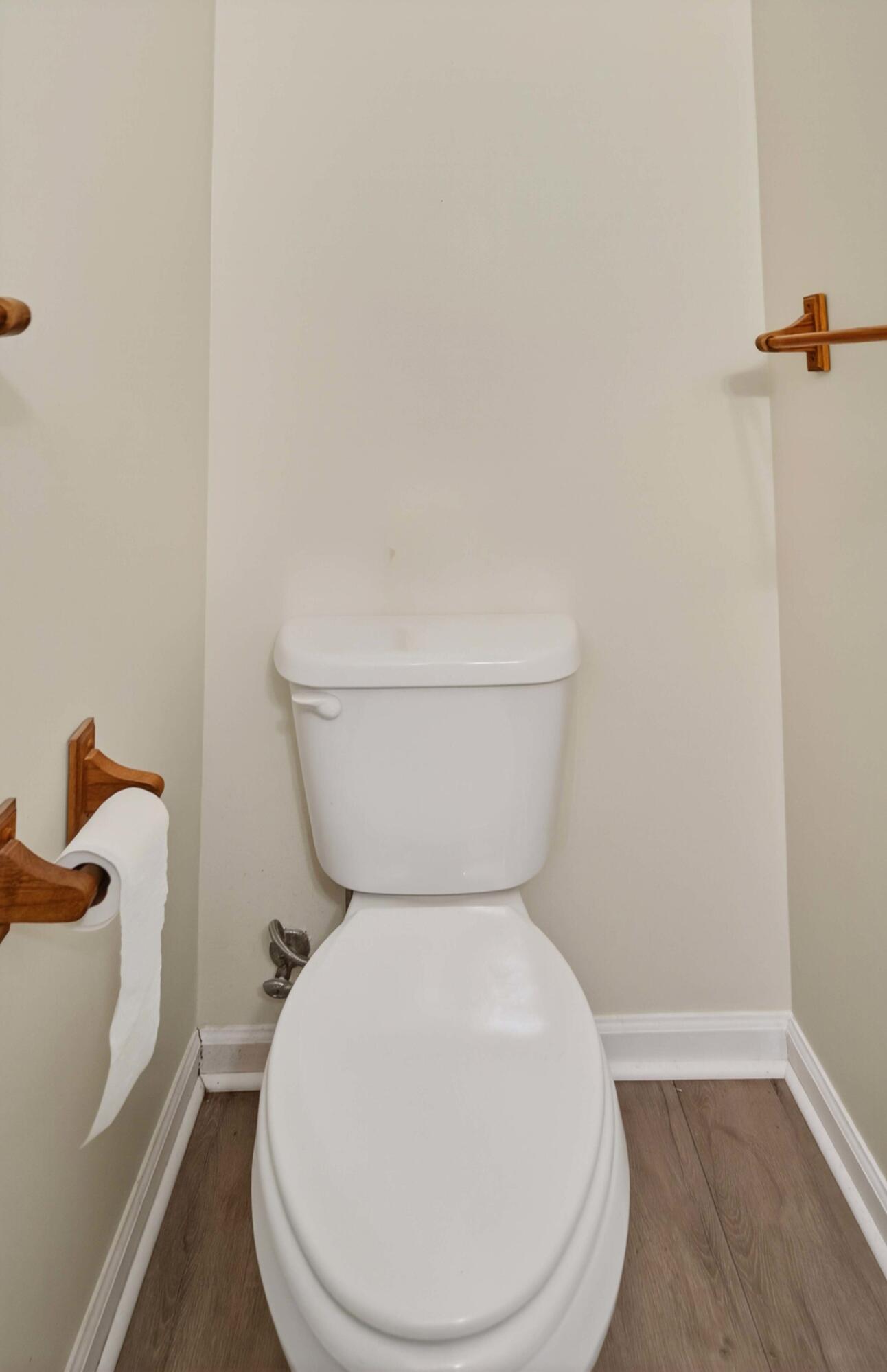 219 Windy Circle Property Photo 47