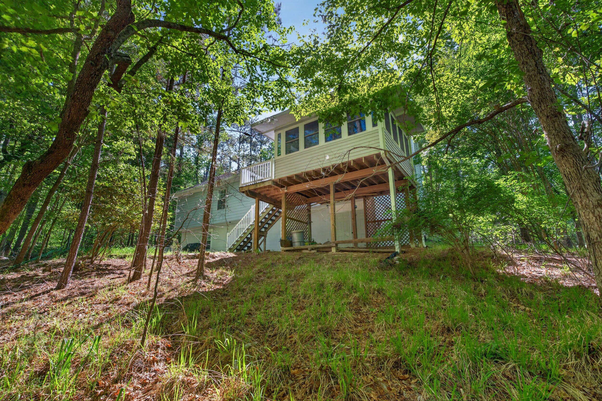 219 Windy Circle Property Photo 66