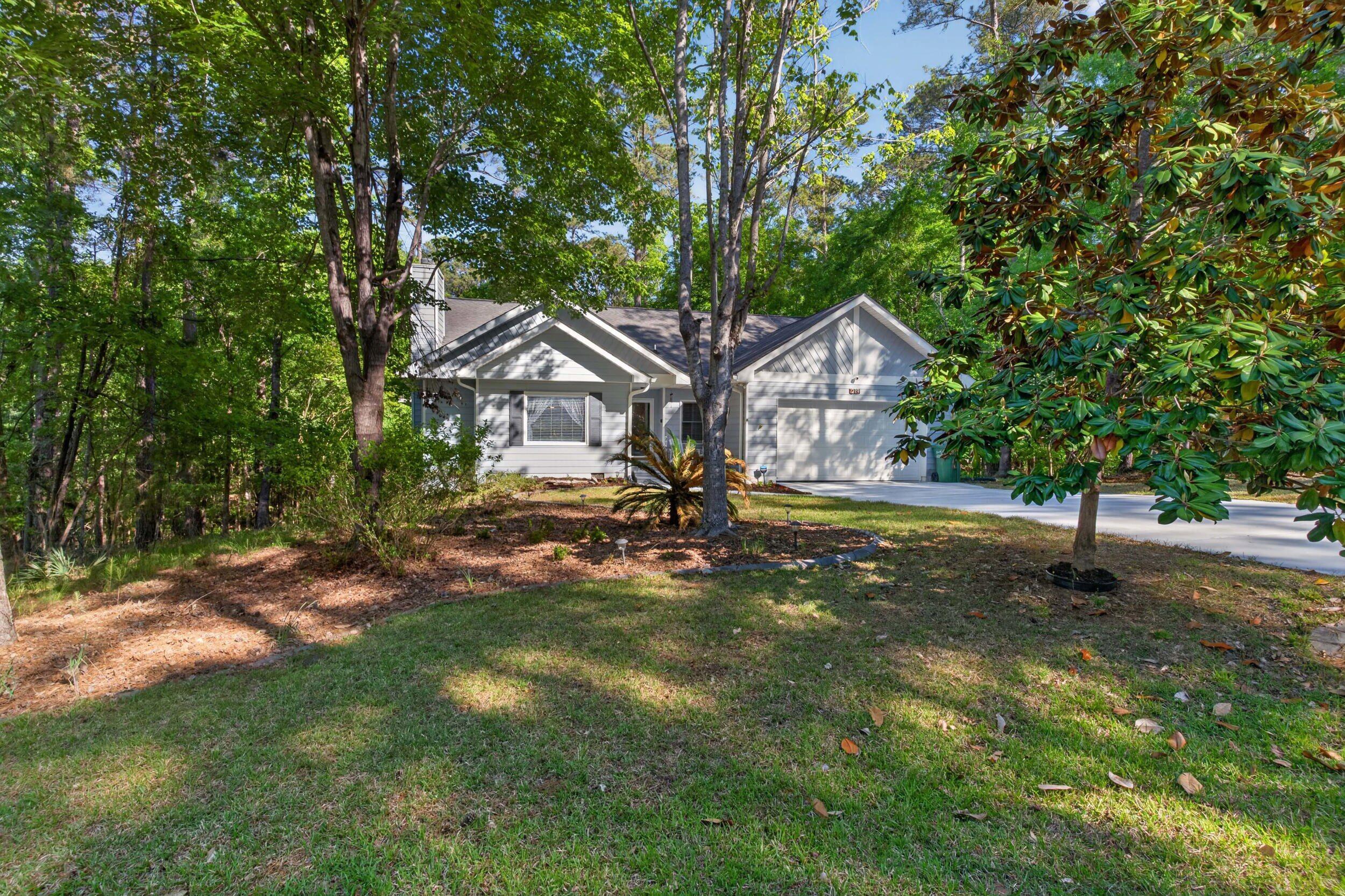 219 Windy Circle Property Photo 67
