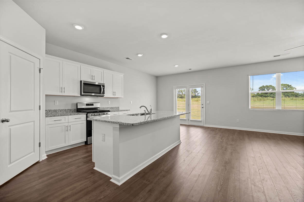 3376 Wrenfield Way Property Photo 10