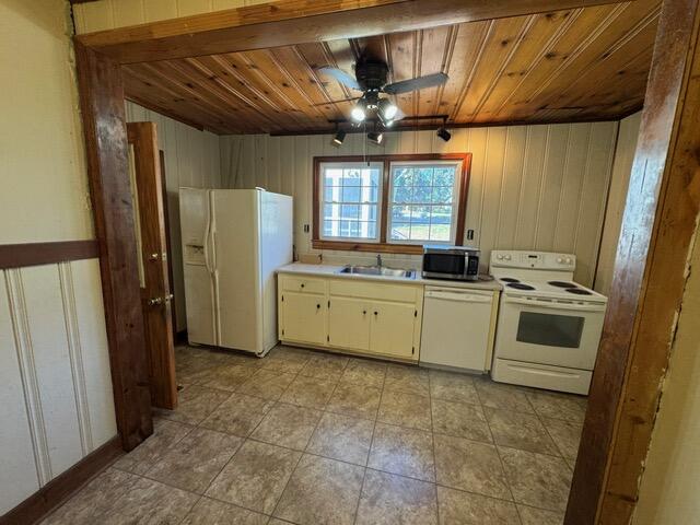 1739 Holly Hill Road Property Photo 9