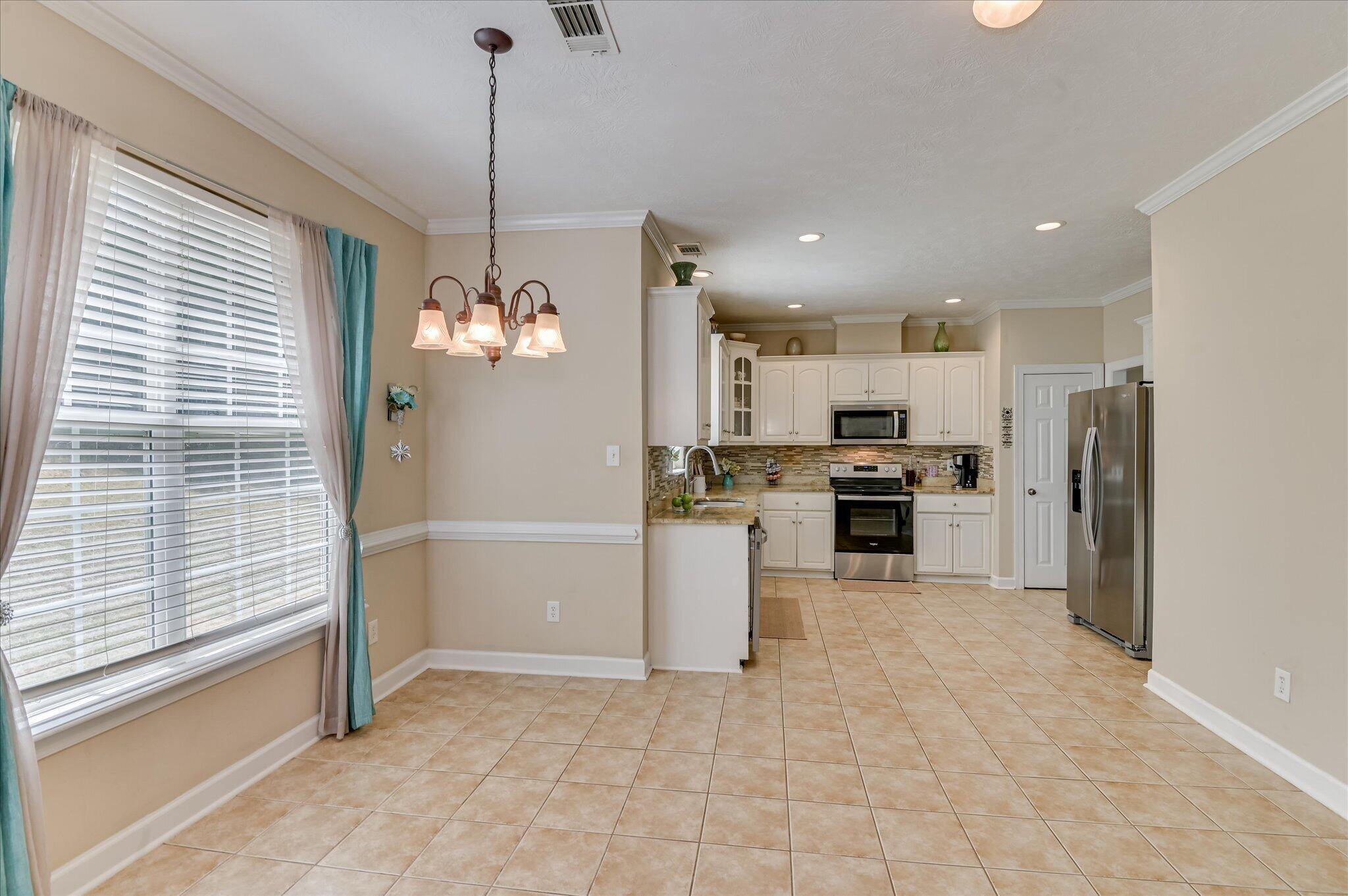 1007 Dorset Lane Property Photo 17