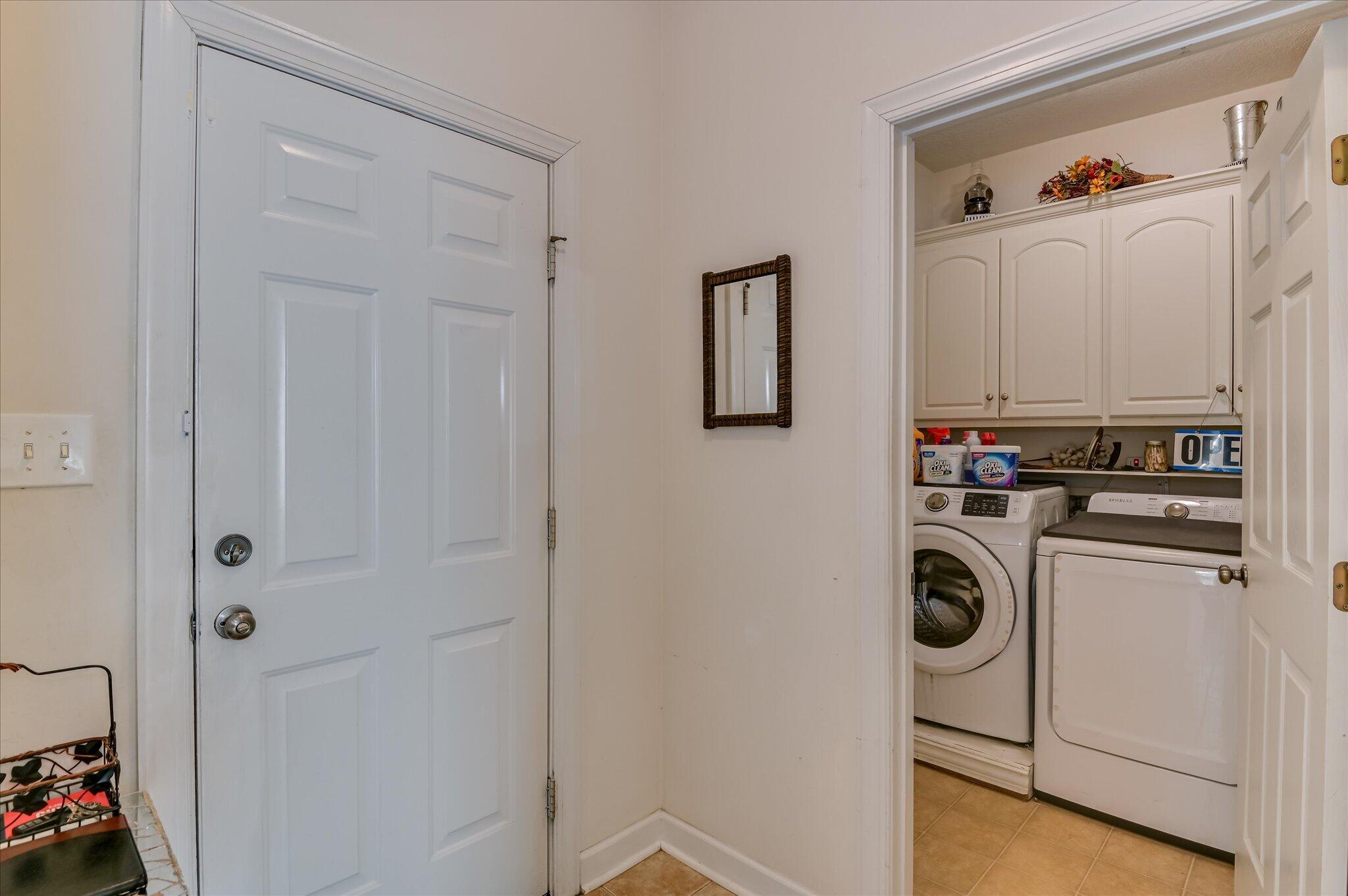 1007 Dorset Lane Property Photo 22
