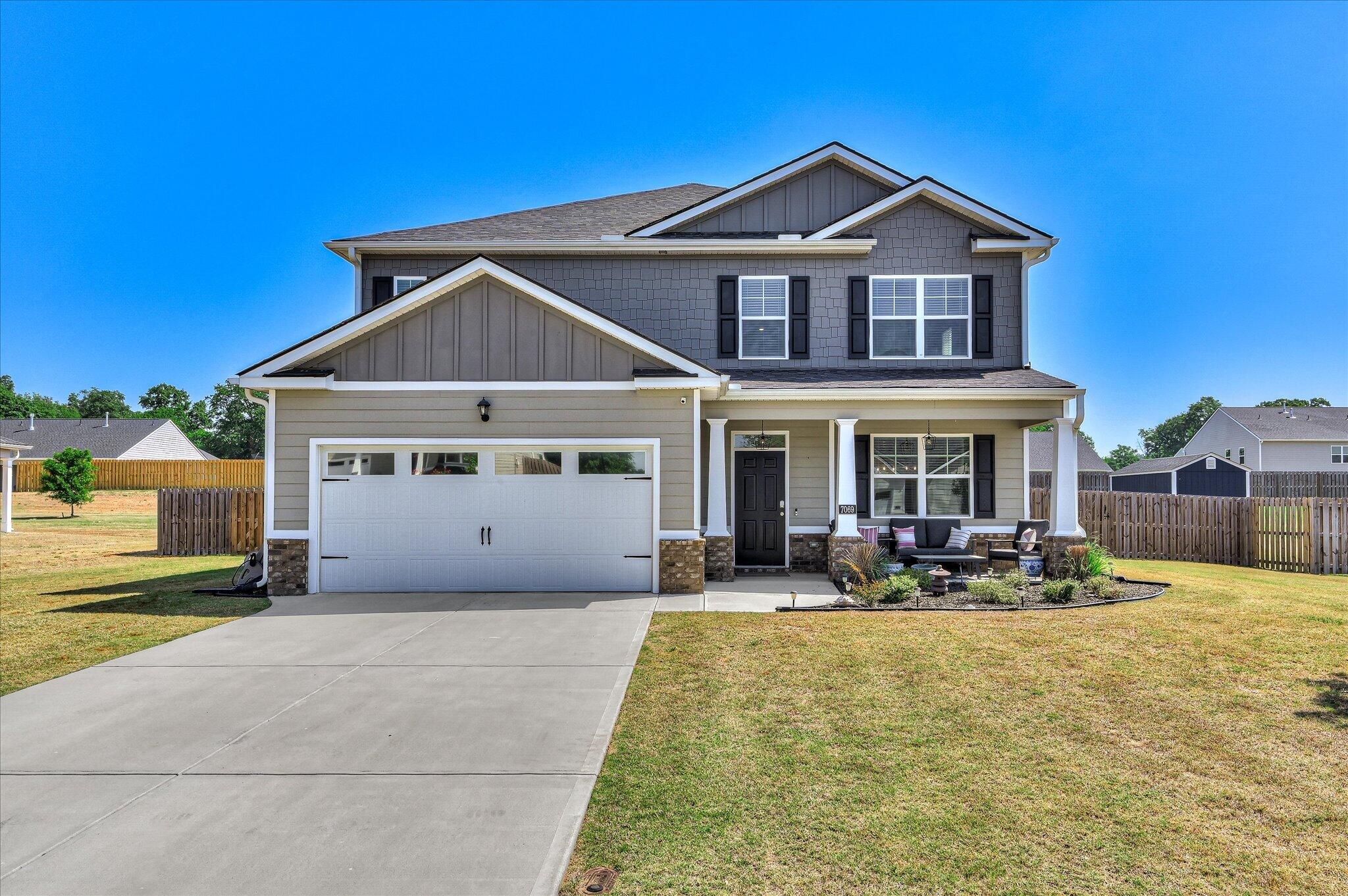 7069 Sideboard Crossing Property Photo 1